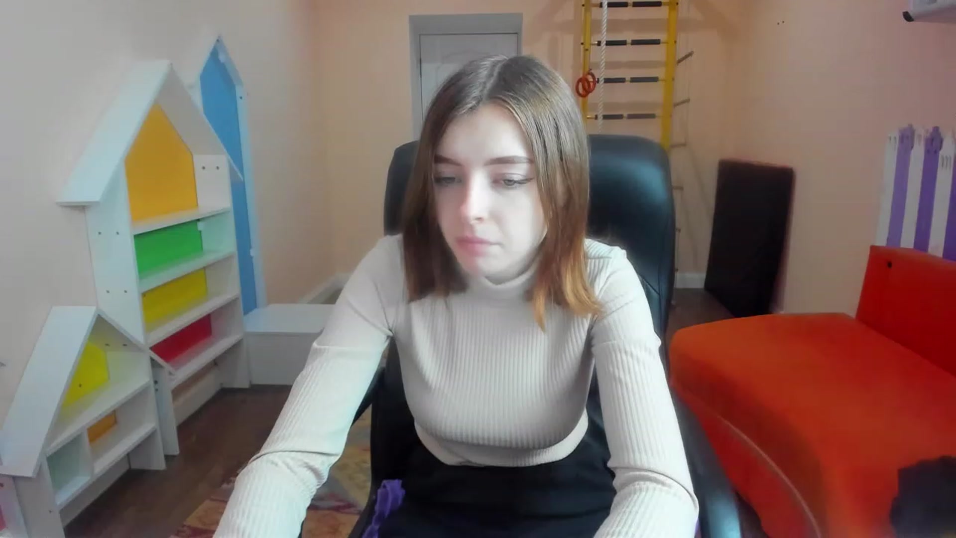 Gallery image thumbnail from MarryNett's myfreecams stream on, 11/26/2022, 07:40 image 6 of 20