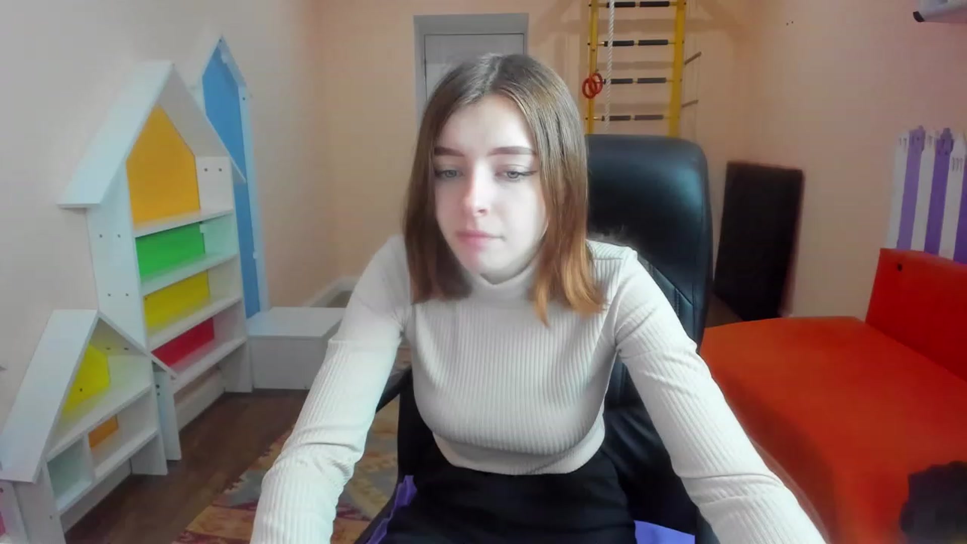 Gallery image thumbnail from MarryNett's myfreecams stream on, 11/26/2022, 07:40 image 5 of 20