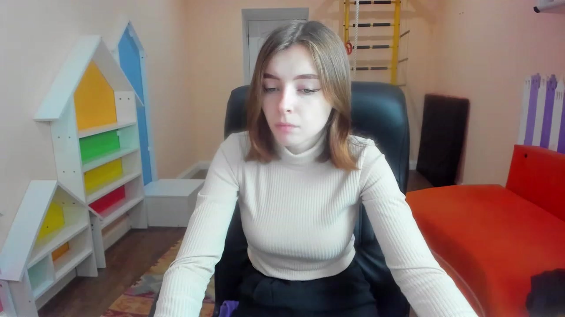 Gallery image thumbnail from MarryNett's myfreecams stream on, 11/26/2022, 07:40 image 15 of 20