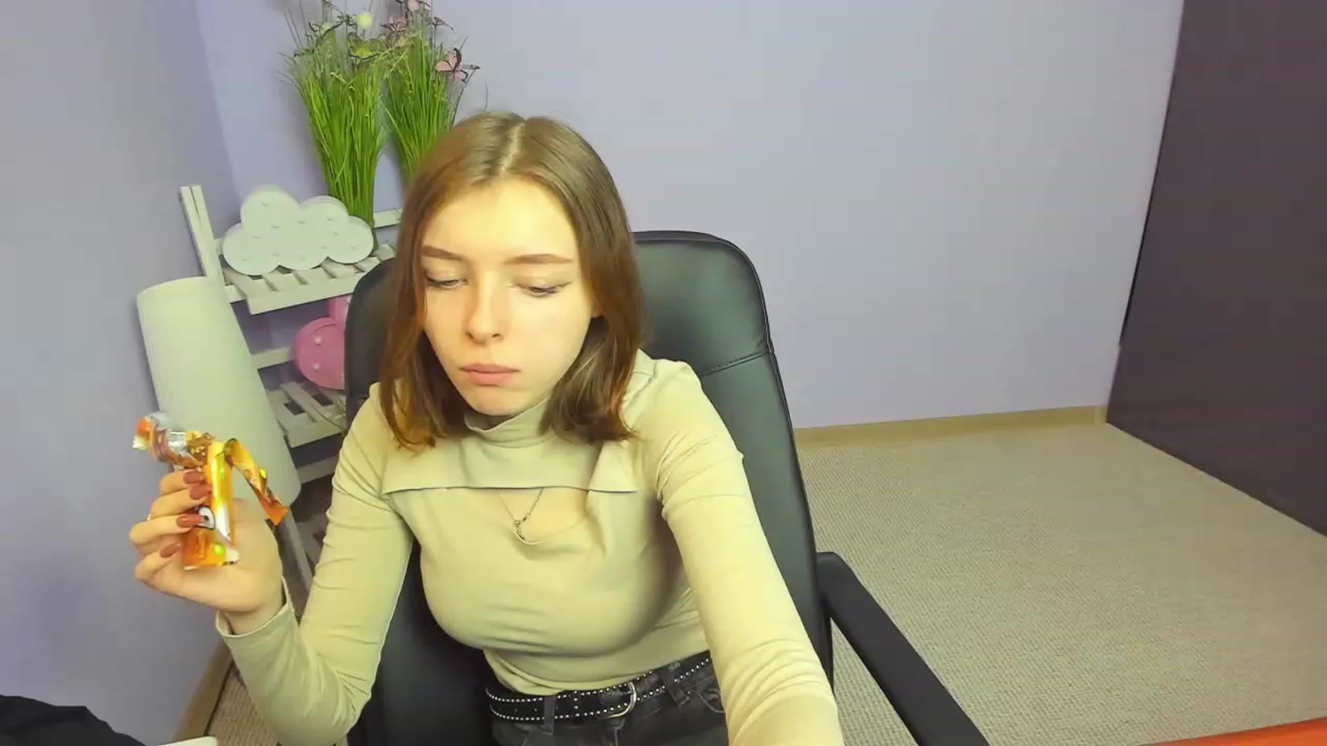 Gallery image thumbnail from MarryNett's myfreecams stream on, 11/27/2022, 09:45 image 19 of 20