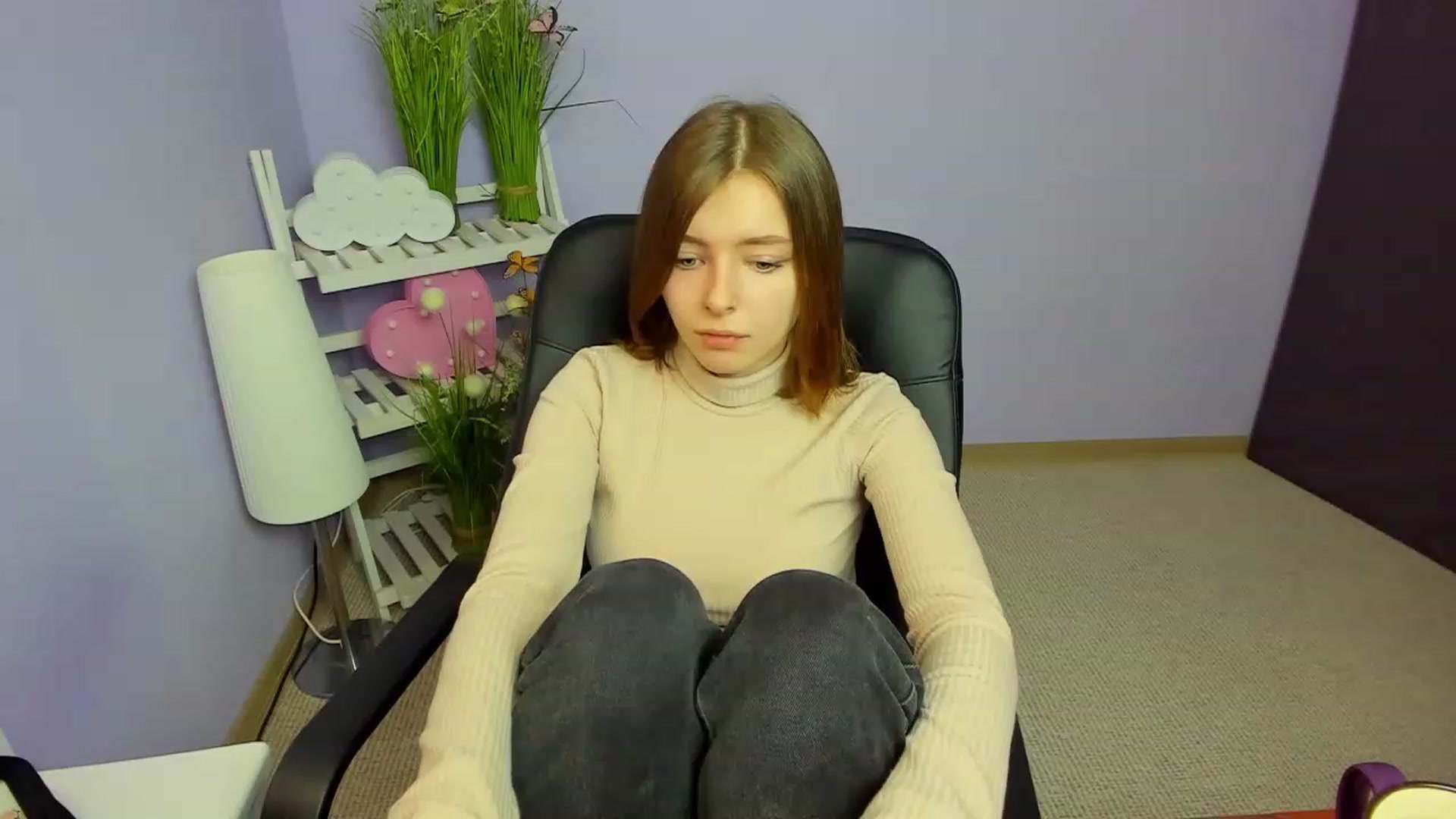 Gallery image thumbnail from MarryNett's myfreecams stream on, 11/28/2022, 10:00 image 3 of 20