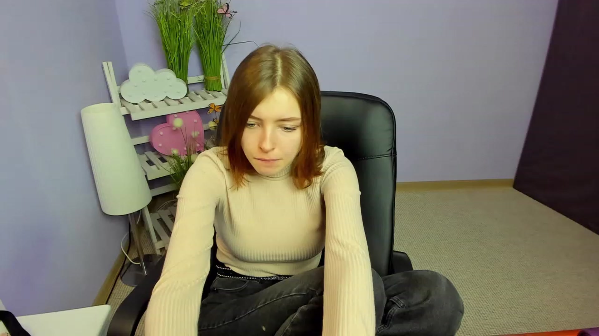 Gallery image thumbnail from MarryNett's myfreecams stream on, 11/28/2022, 10:00 image 15 of 20