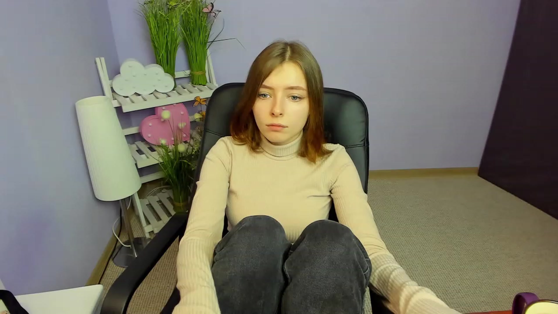 Gallery image thumbnail from MarryNett's myfreecams stream on, 11/28/2022, 10:00 image 4 of 20