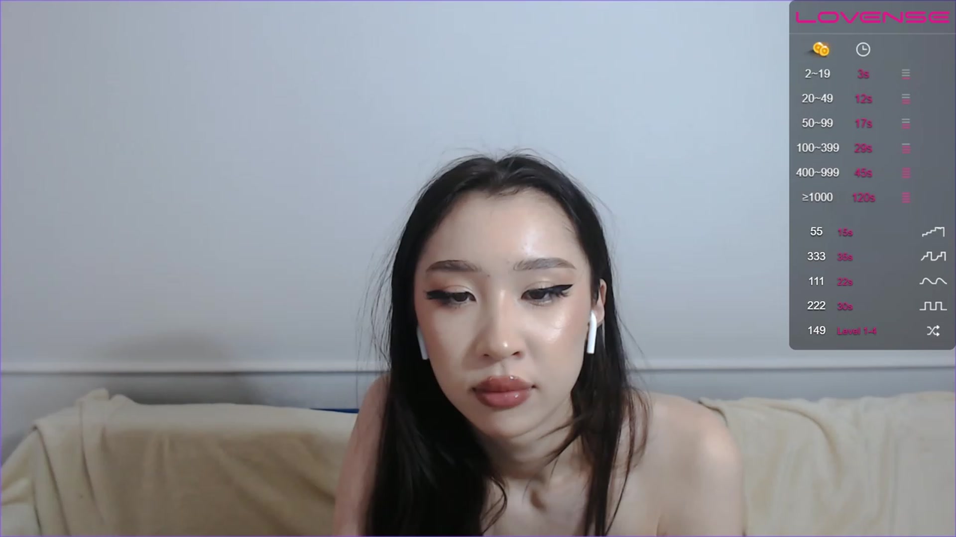 Gallery image thumbnail from Marry_luu's myfreecams stream on, 11/22/2022, 08:35 image 16 of 20