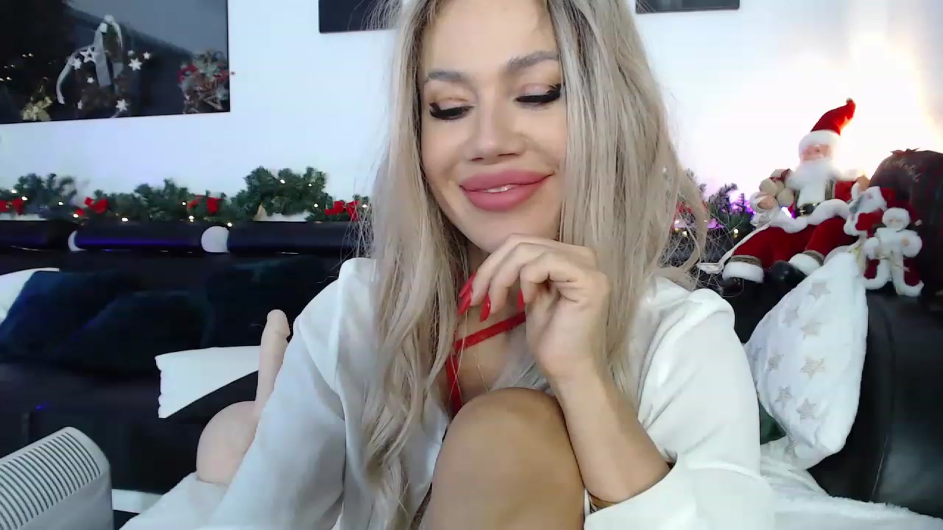 Gallery image thumbnail from MarrylouAnne's myfreecams stream on, 12/09/2022, 05:11 image 13 of 20