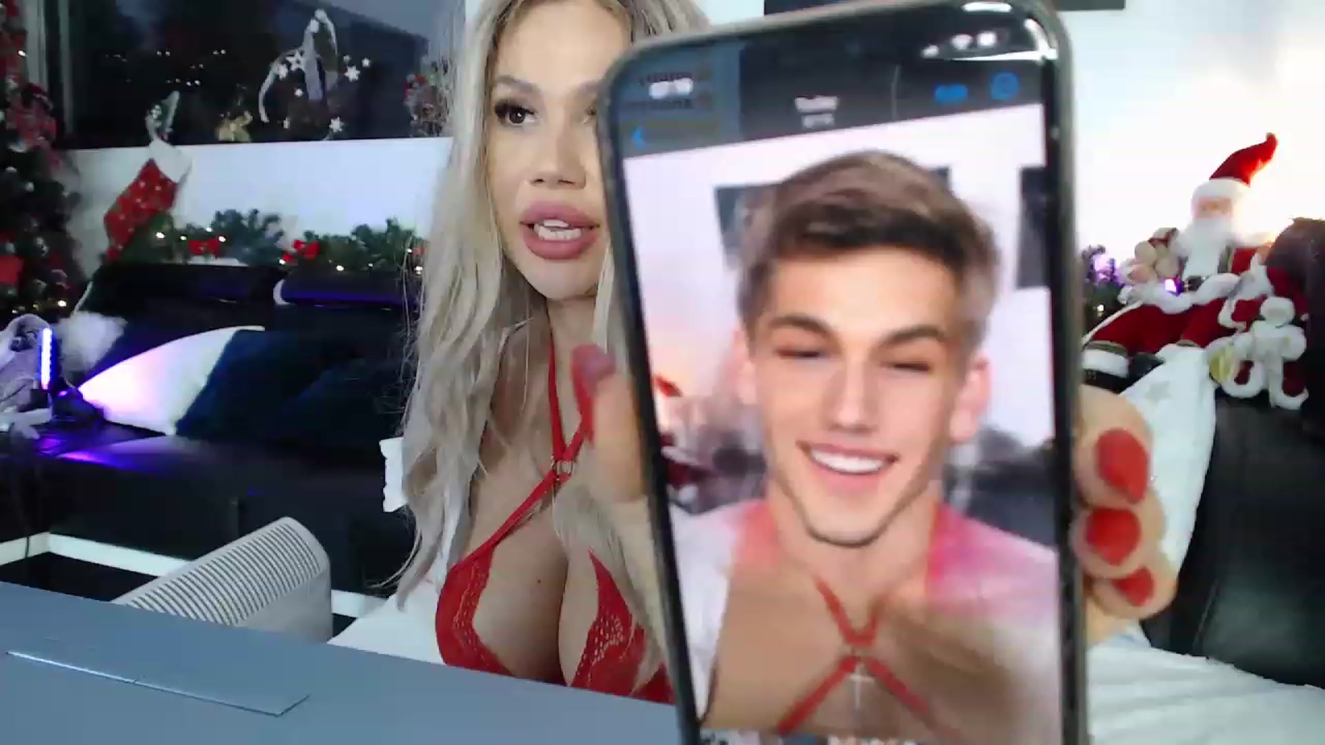 Gallery image thumbnail from MarrylouAnne's myfreecams stream on, 12/09/2022, 05:35 image 6 of 20