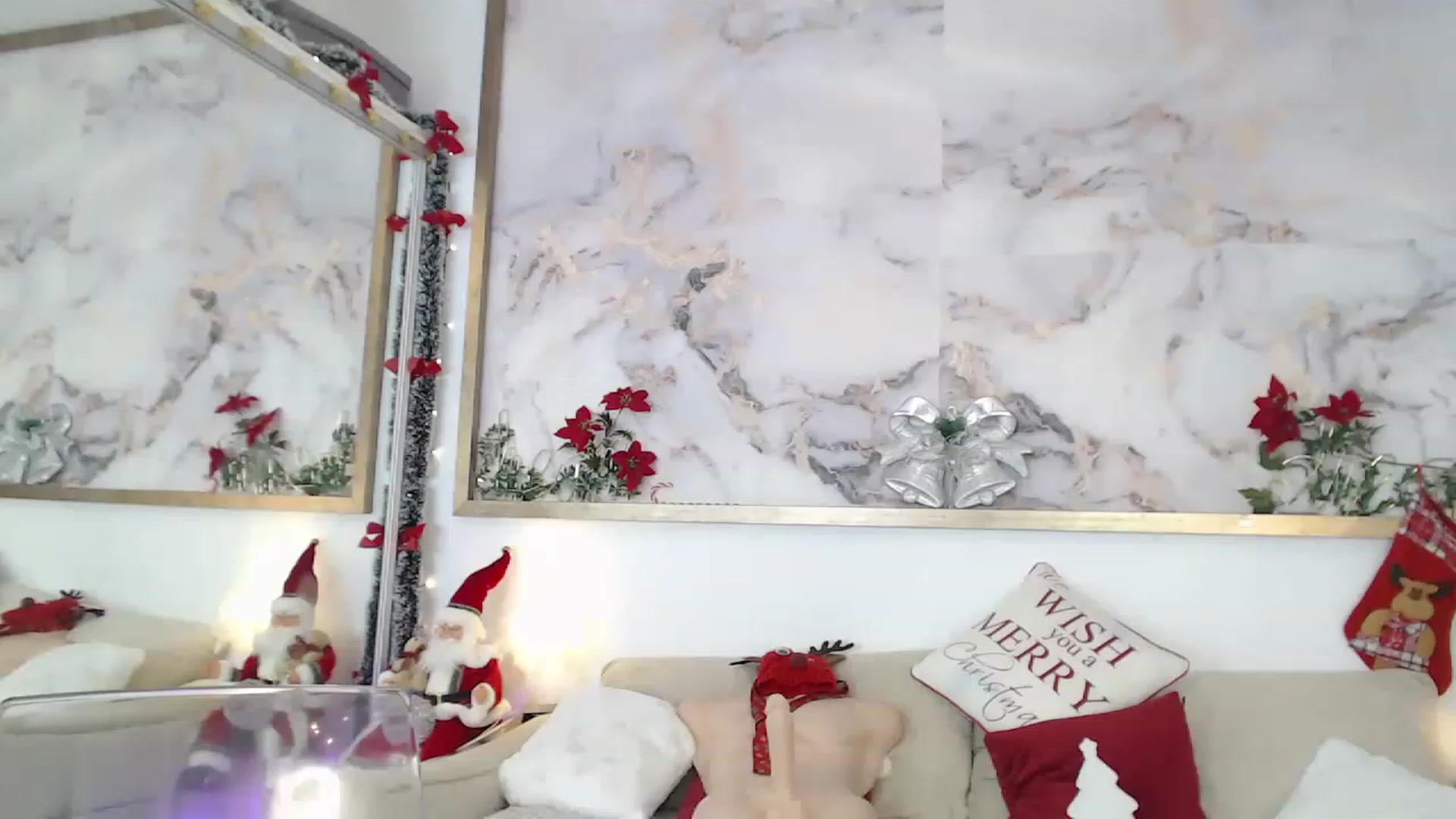 Gallery image thumbnail from MarrylouAnne's myfreecams stream on, 12/26/2022, 05:43 image 10 of 20