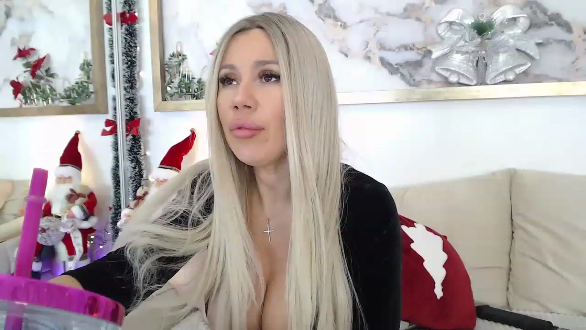 Gallery image thumbnail from MarrylouAnne's myfreecams stream on, 01/02/2023, 01:49 image 16 of 20