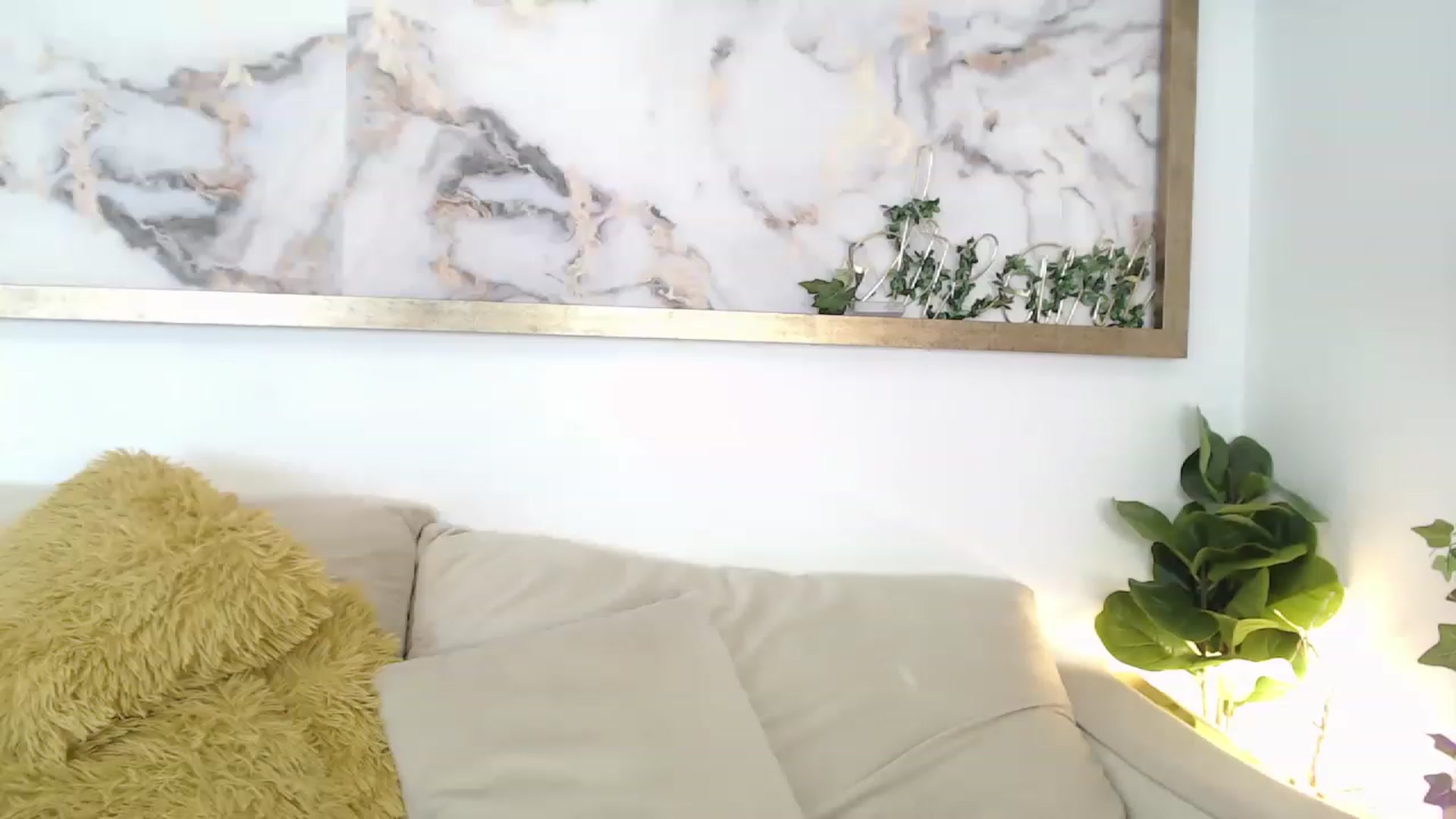 Gallery image thumbnail from MarrylouAnne's myfreecams stream on, 01/15/2023, 05:48 image 16 of 20