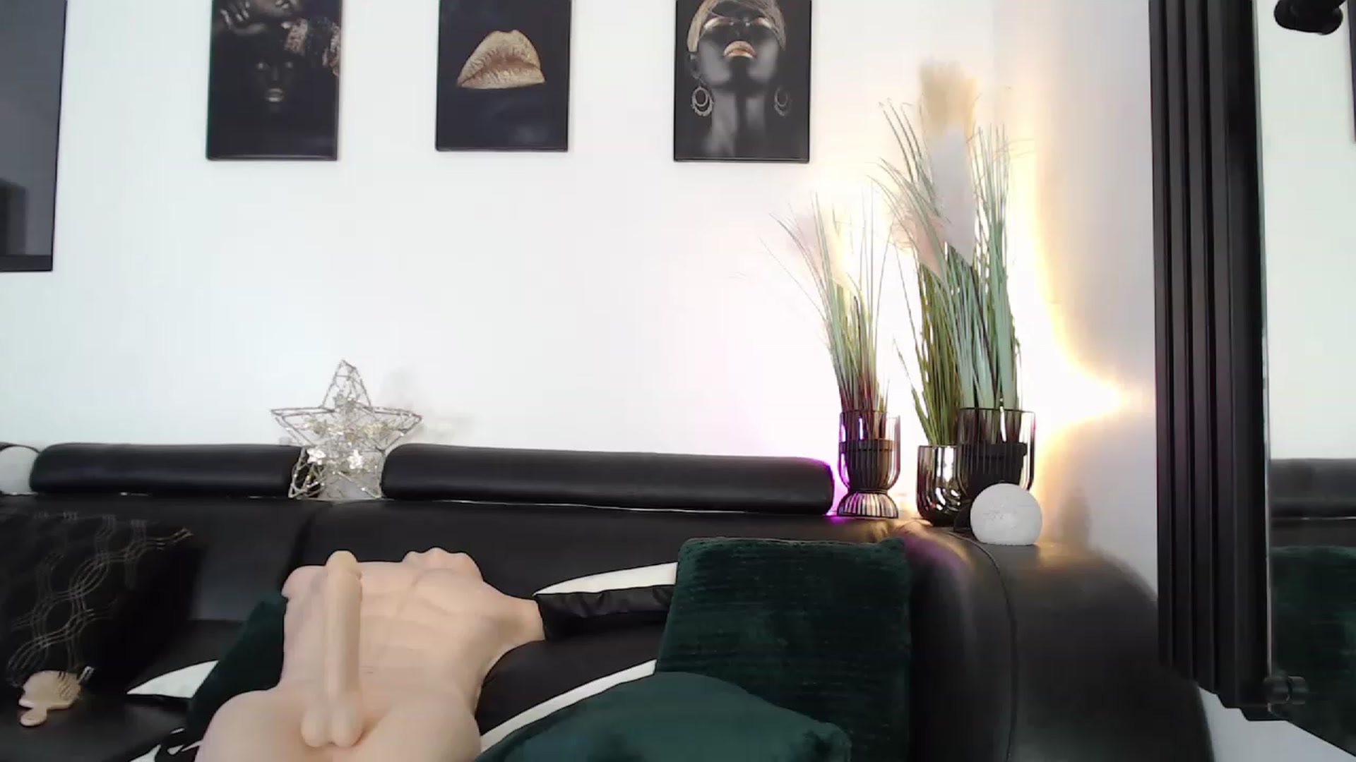 Gallery image thumbnail from MarrylouAnne's myfreecams stream on, 01/20/2023, 01:12 image 3 of 20
