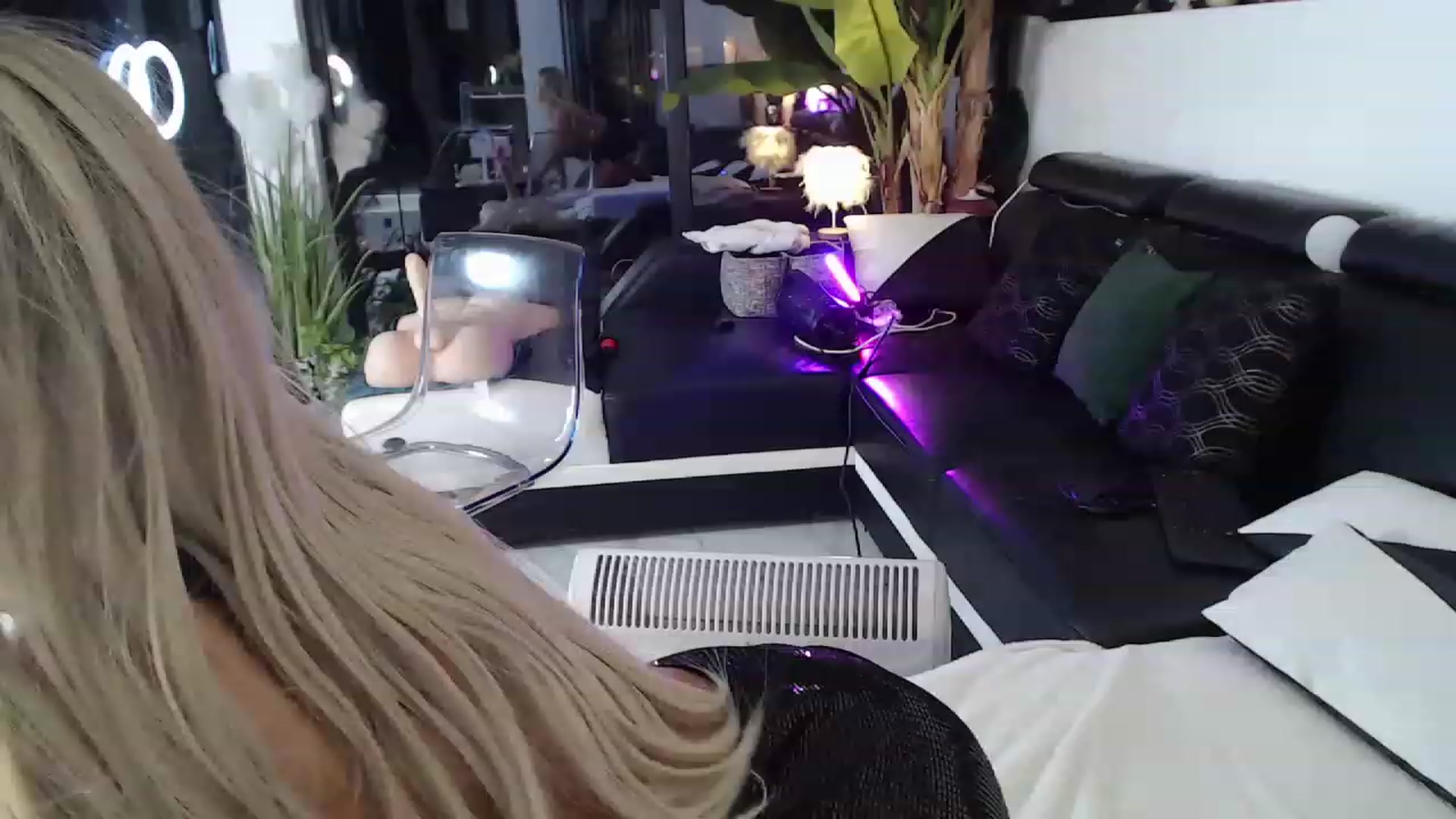 Gallery image thumbnail from MarrylouAnne's myfreecams stream on, 01/29/2023, 23:13 image 3 of 20