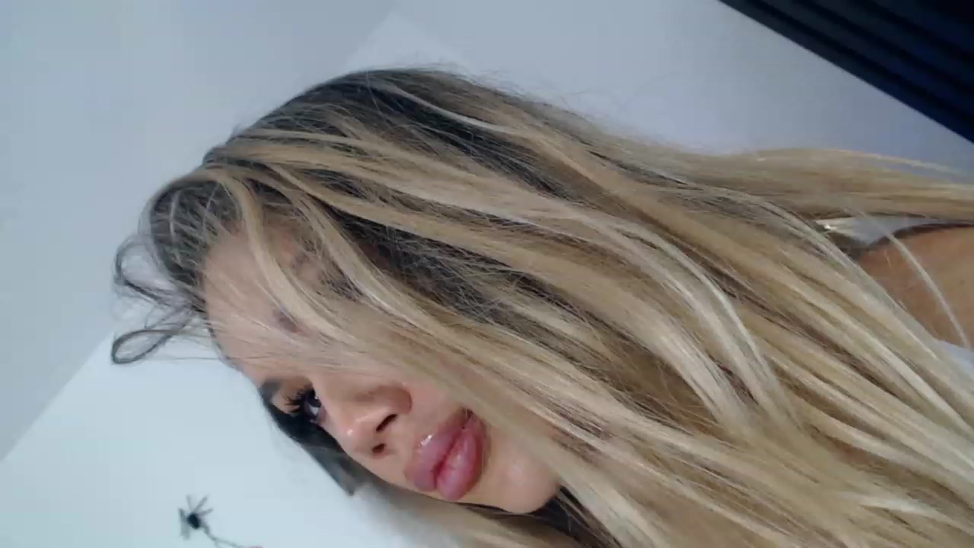 Gallery image thumbnail from MarrylouAnne's myfreecams stream on, 10/25/2023, 01:12 image 15 of 20