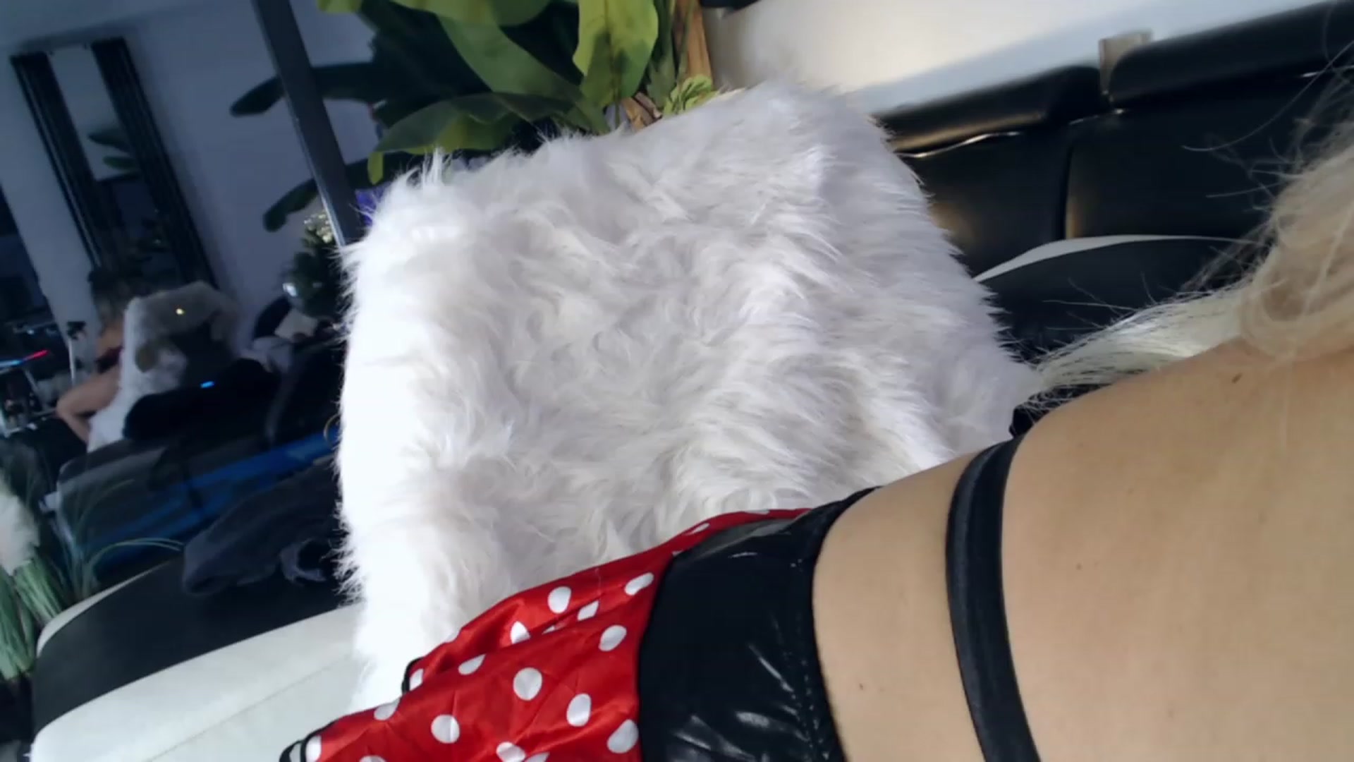 Gallery image thumbnail from MarrylouAnne's myfreecams stream on, 10/29/2023, 24:04 image 6 of 20