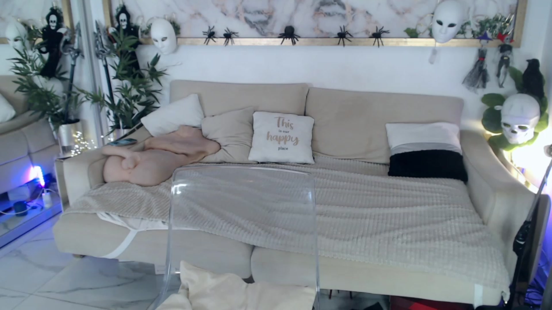 Gallery image thumbnail from MarrylouAnne's myfreecams stream on, 10/30/2023, 22:48 image 12 of 20