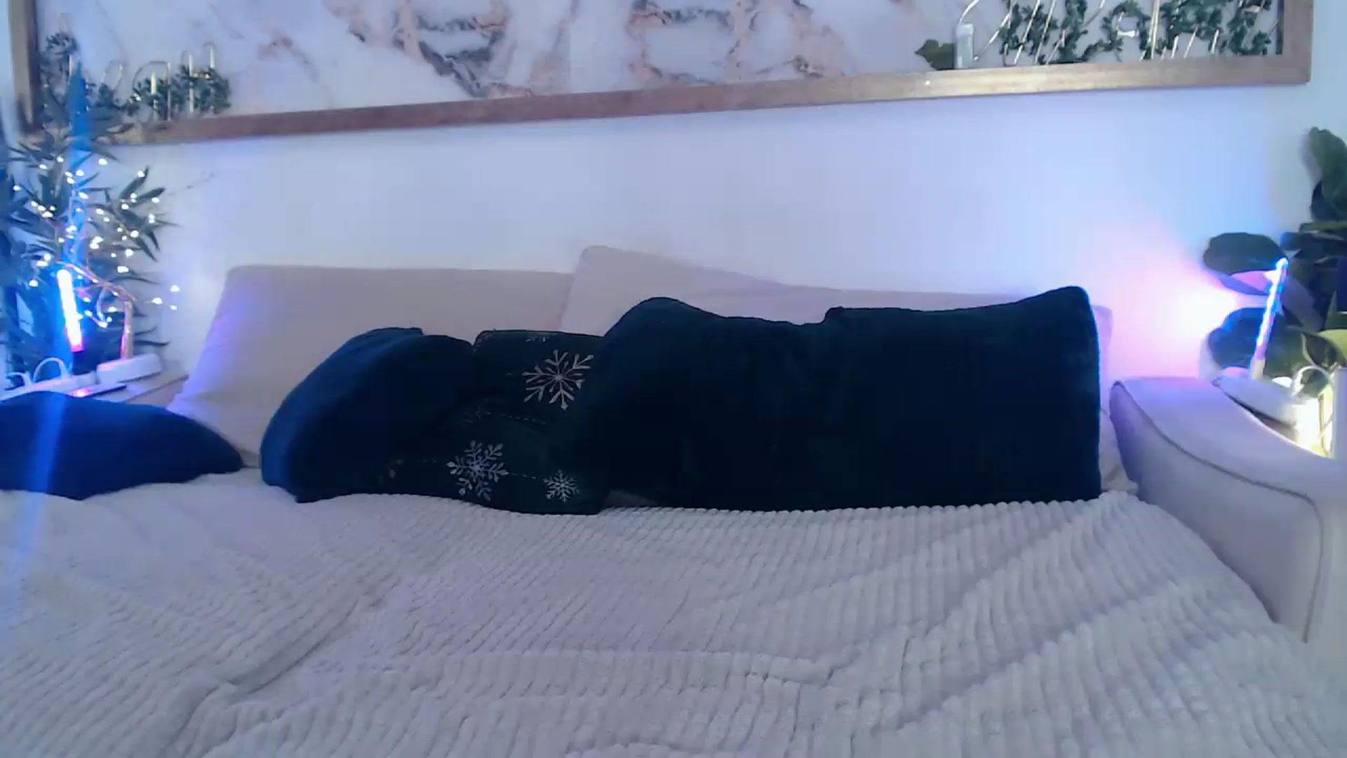 Gallery image thumbnail from MarrylouAnne's myfreecams stream on, 11/12/2023, 03:33 image 15 of 20