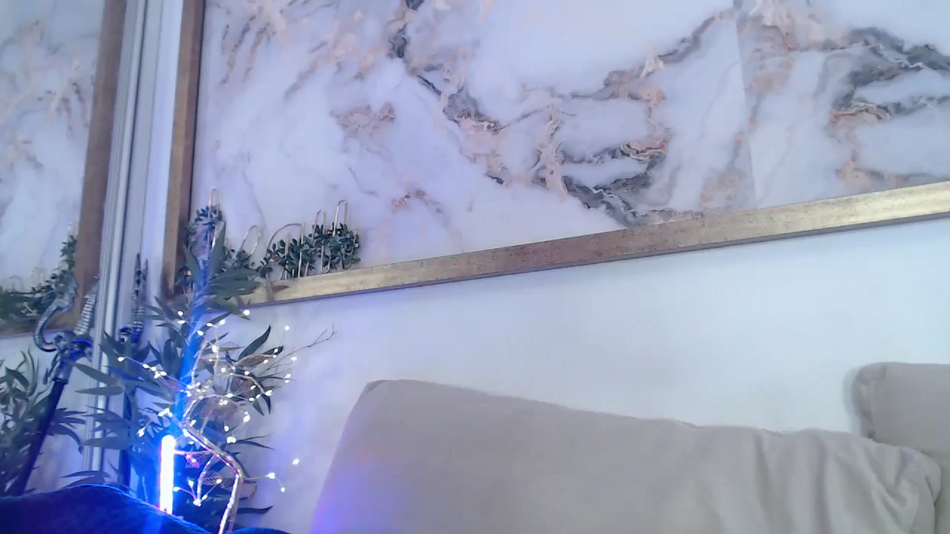 Gallery image thumbnail from MarrylouAnne's myfreecams stream on, 11/19/2023, 24:00 image 12 of 20