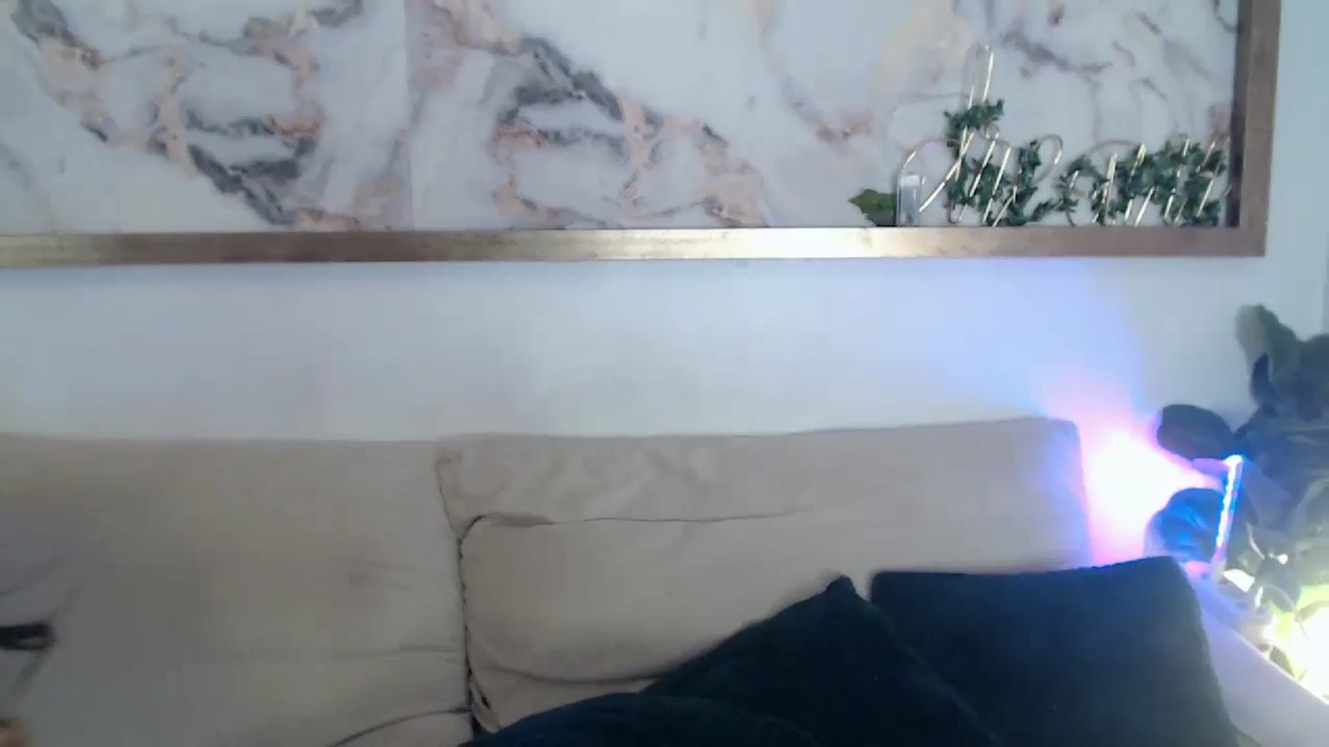 Gallery image thumbnail from MarrylouAnne's myfreecams stream on, 11/21/2023, 01:48 image 15 of 20