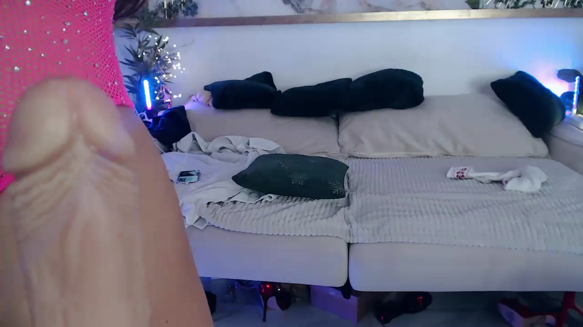 Gallery image thumbnail from MarrylouAnne's myfreecams stream on, 11/29/2023, 24:00 image 12 of 20