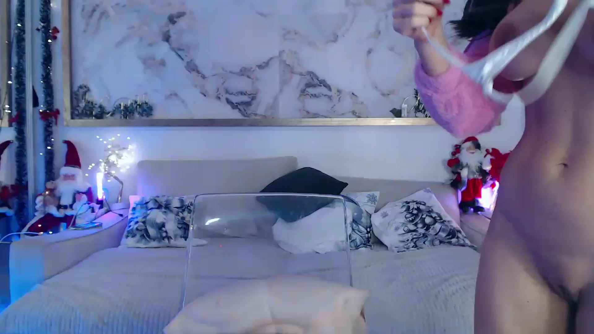 Gallery image thumbnail from MarrylouAnne's myfreecams stream on, 12/07/2023, 04:01 image 1 of 20