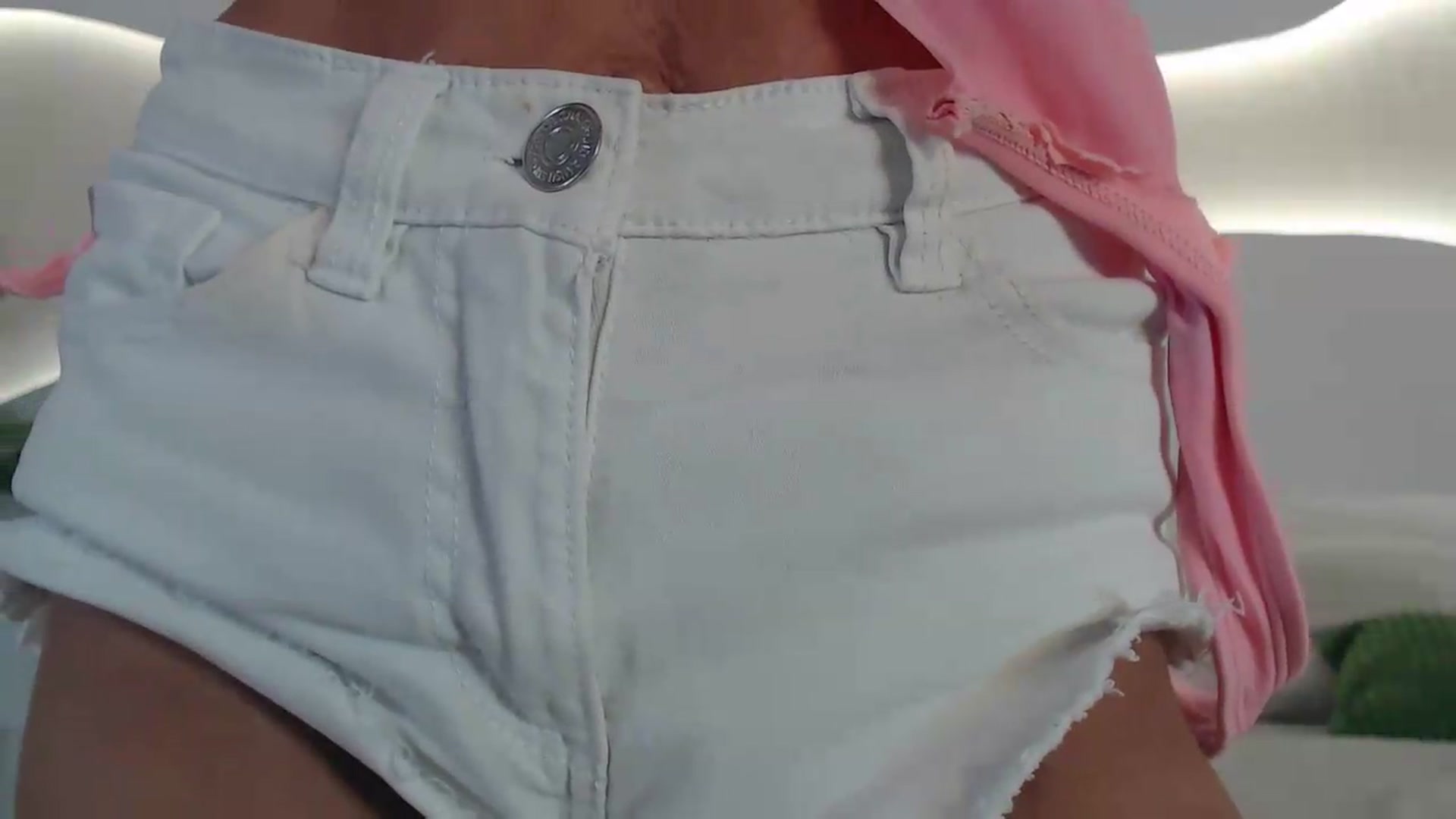 Gallery image thumbnail from MarrylouAnne's myfreecams stream on, 06/28/2026, 01:27 image 10 of 20