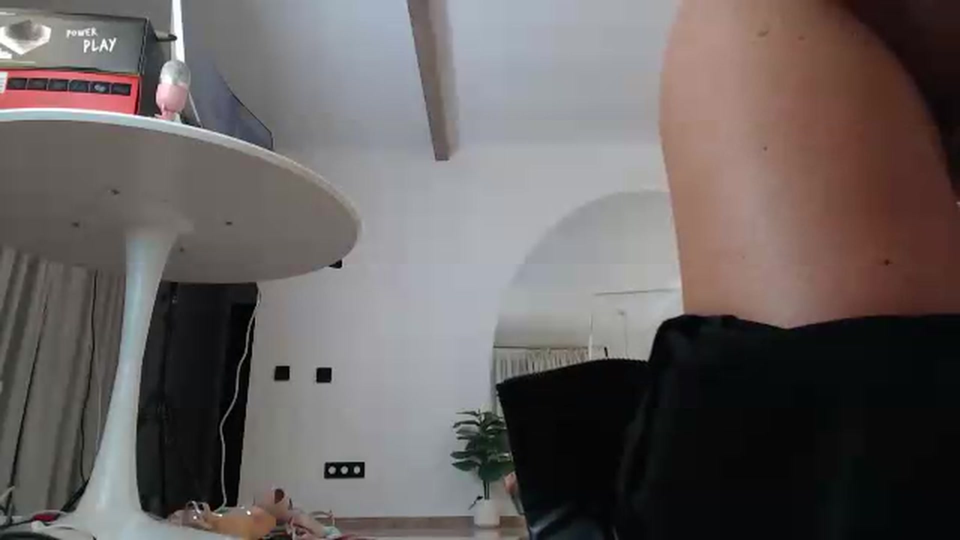 Gallery image thumbnail from MarrylouAnne's myfreecams stream on, 07/01/2026, 01:57 image 16 of 20