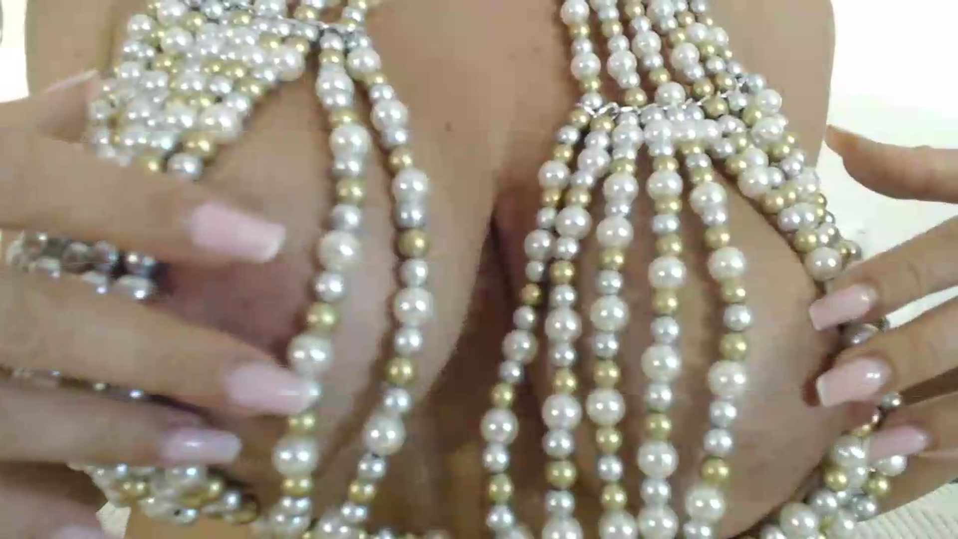 Gallery image thumbnail from MarrylouAnne's myfreecams stream on, 07/26/2026, 22:13 image 5 of 20