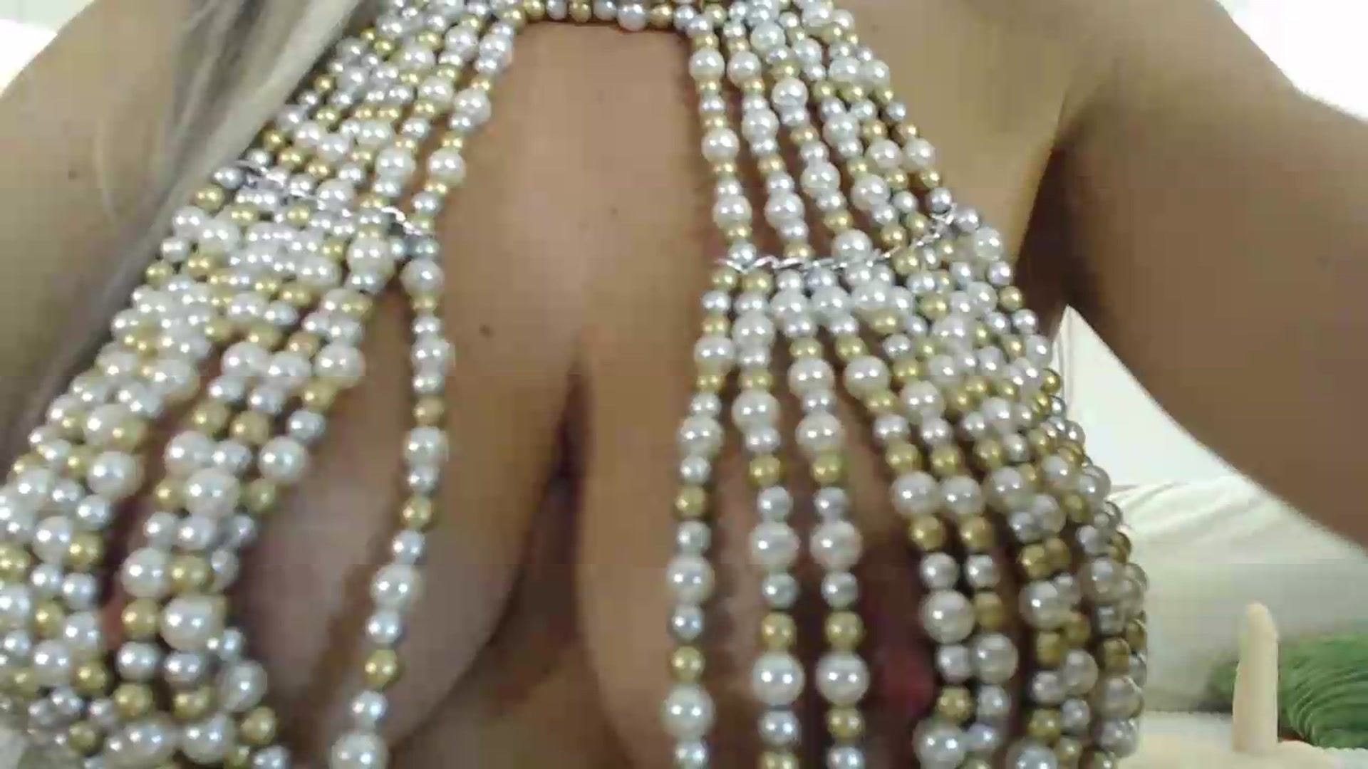 Gallery image thumbnail from MarrylouAnne's myfreecams stream on, 07/27/2026, 01:03 image 7 of 20