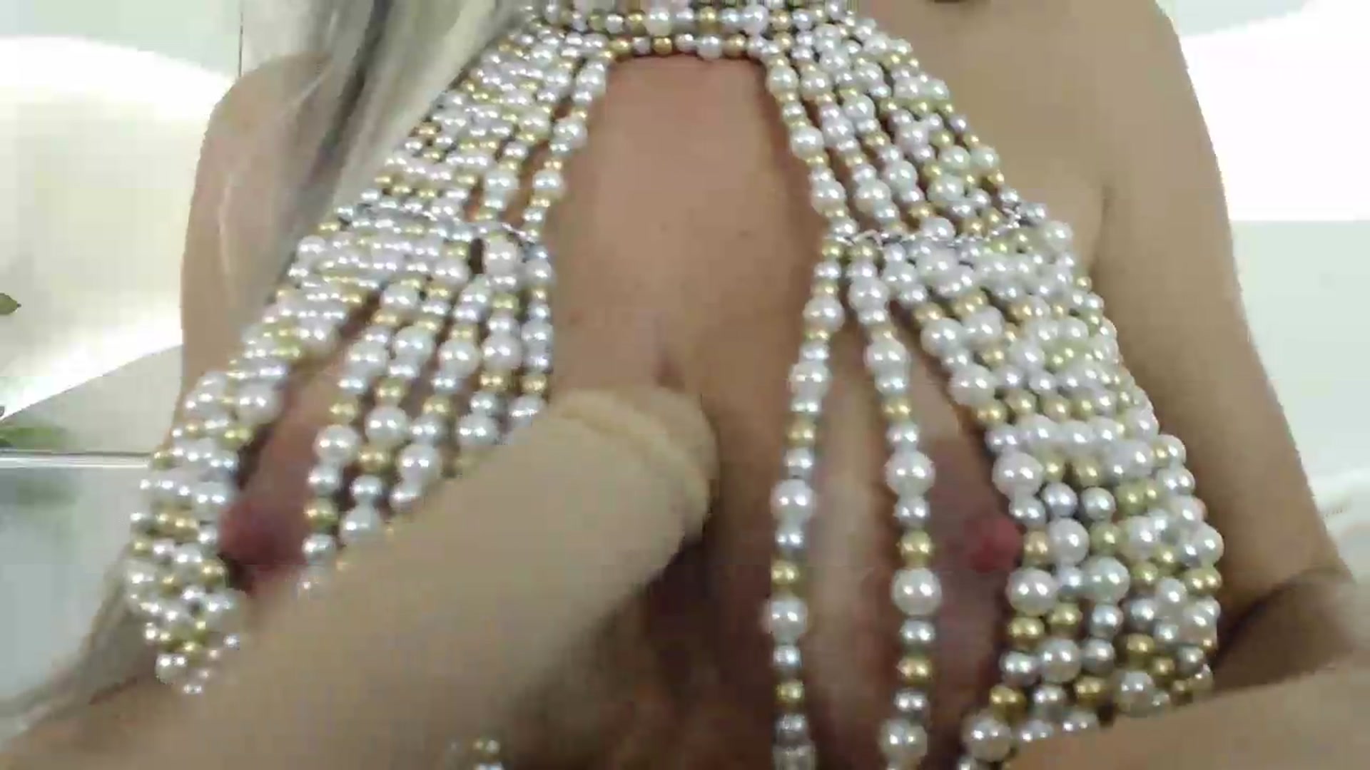 Gallery image thumbnail from MarrylouAnne's myfreecams stream on, 07/27/2026, 01:03 image 6 of 20
