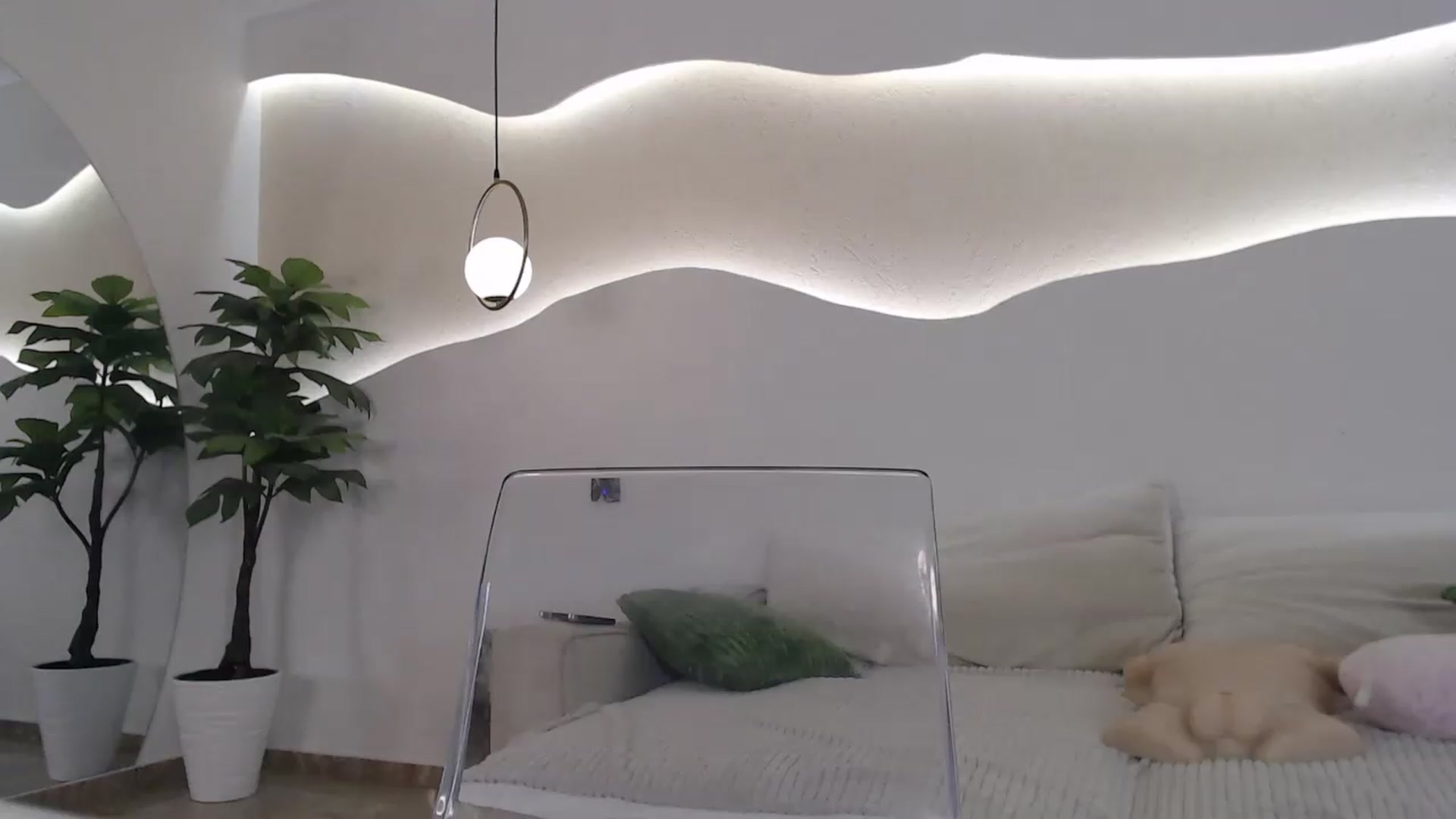 Gallery image thumbnail from MarrylouAnne's myfreecams stream on, 08/25/2026, 03:42 image 2 of 20