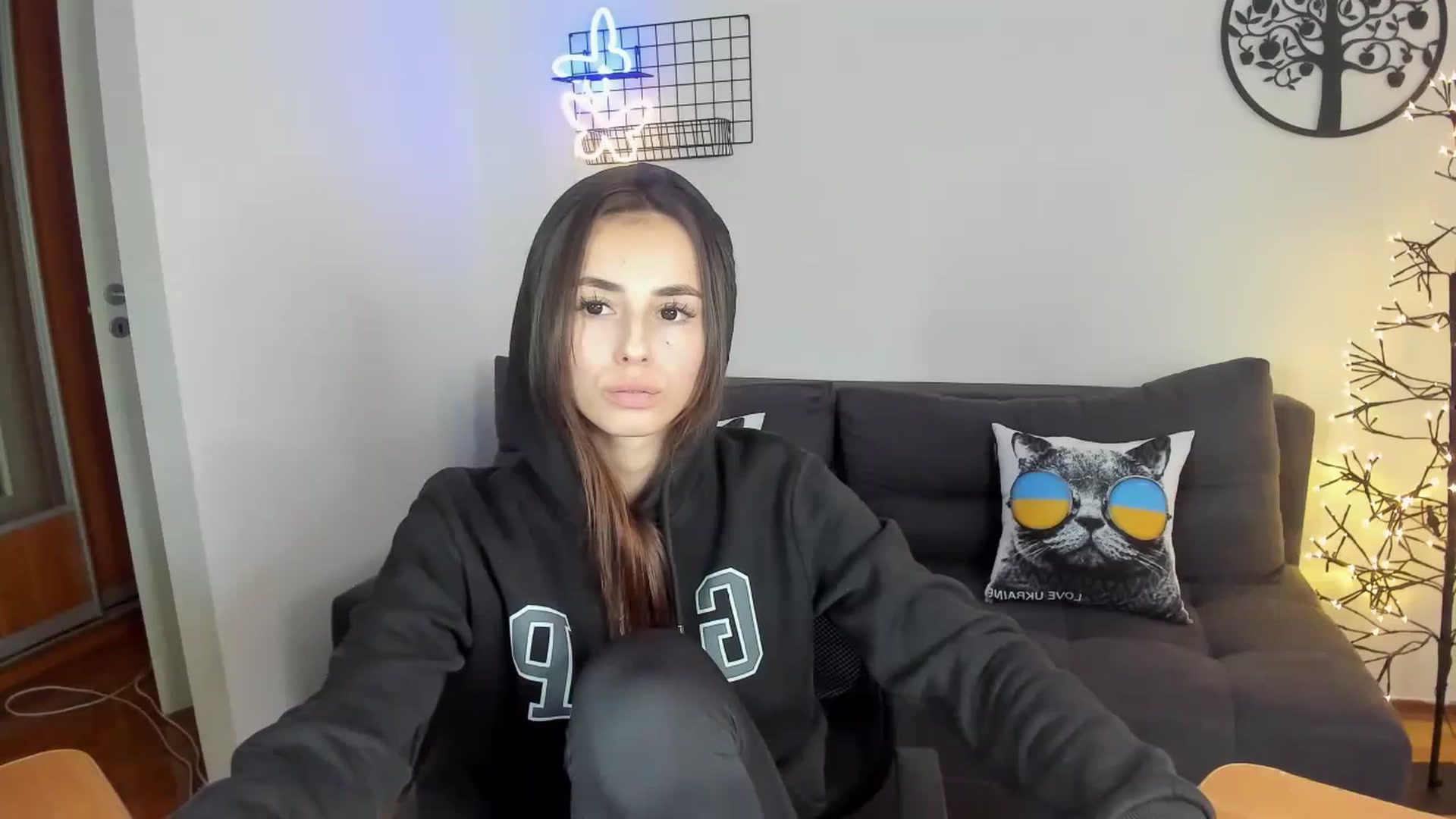 Gallery image thumbnail from MarselYord's myfreecams stream on, 10/08/2023, 11:01 image 18 of 20