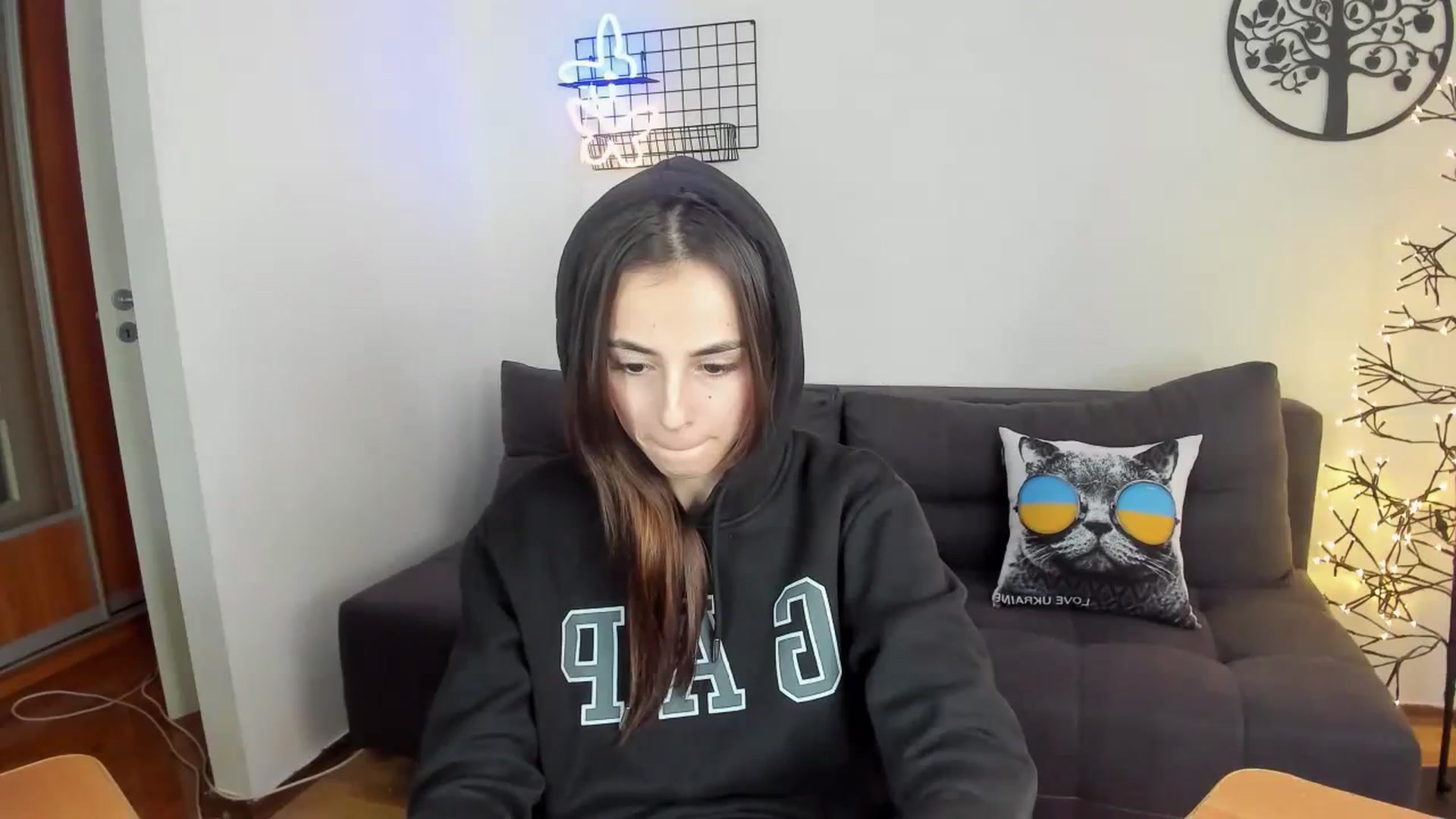 Gallery image thumbnail from MarselYord's myfreecams stream on, 10/08/2023, 11:01 image 6 of 20