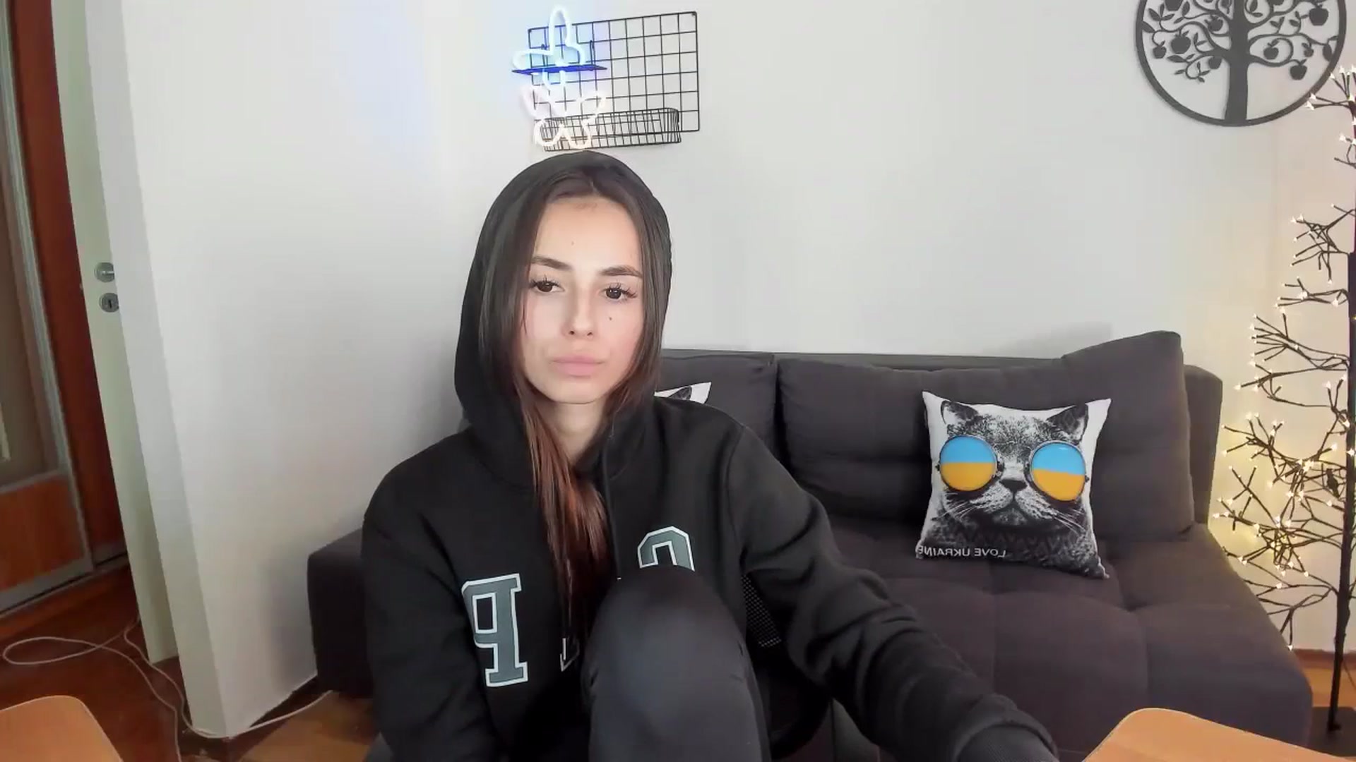 Gallery image thumbnail from MarselYord's myfreecams stream on, 10/08/2023, 11:01 image 15 of 20