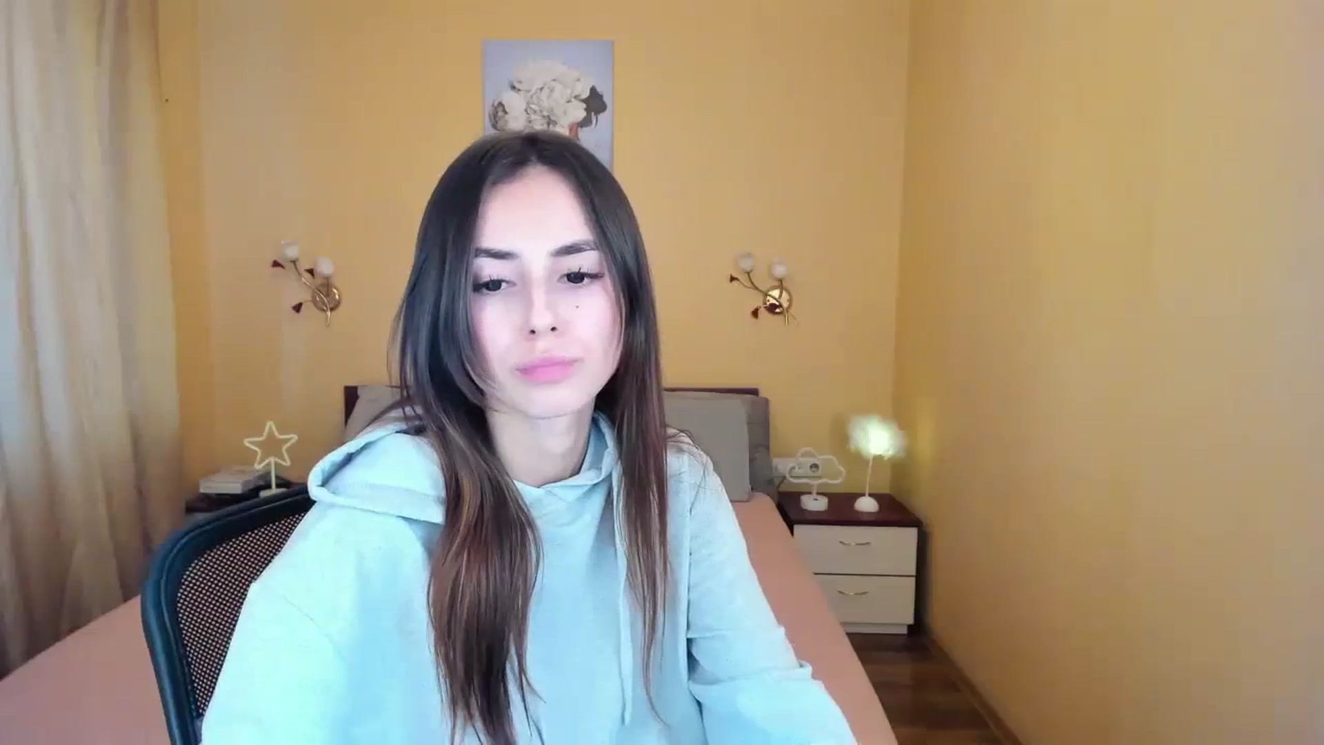 Gallery image thumbnail from MarselYord's myfreecams stream on, 10/09/2023, 08:22 image 12 of 20