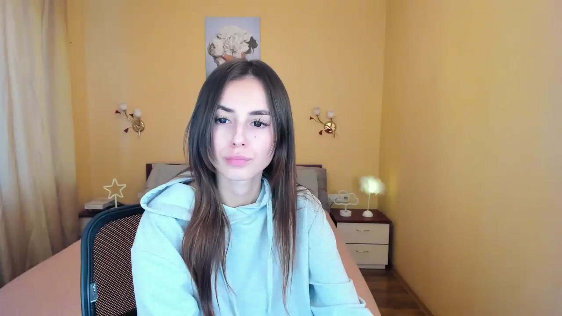 Gallery image thumbnail from MarselYord's myfreecams stream on, 10/09/2023, 08:22 image 11 of 20