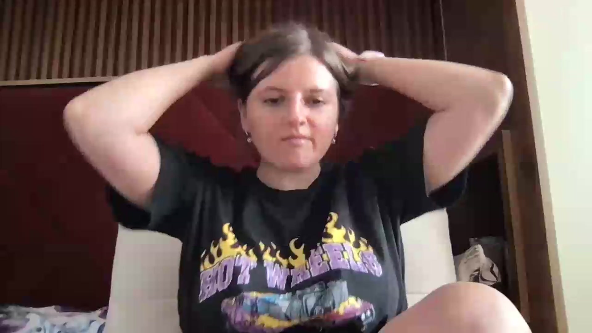 Gallery image thumbnail from MarshaCleave's myfreecams stream on, 06/12/2026, 14:29 image 17 of 20