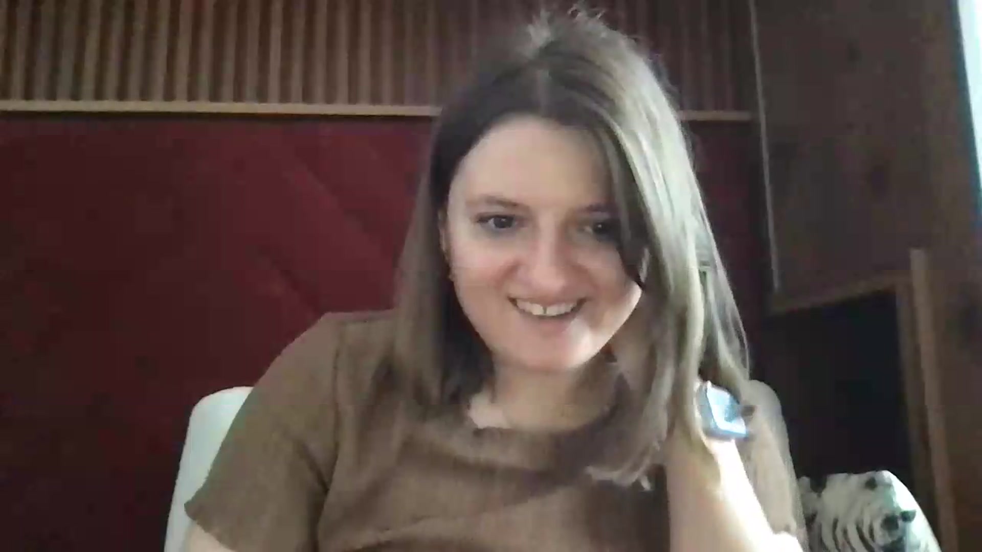 Gallery image thumbnail from MarshaCleave's myfreecams stream on, 06/22/2026, 12:04 image 14 of 20
