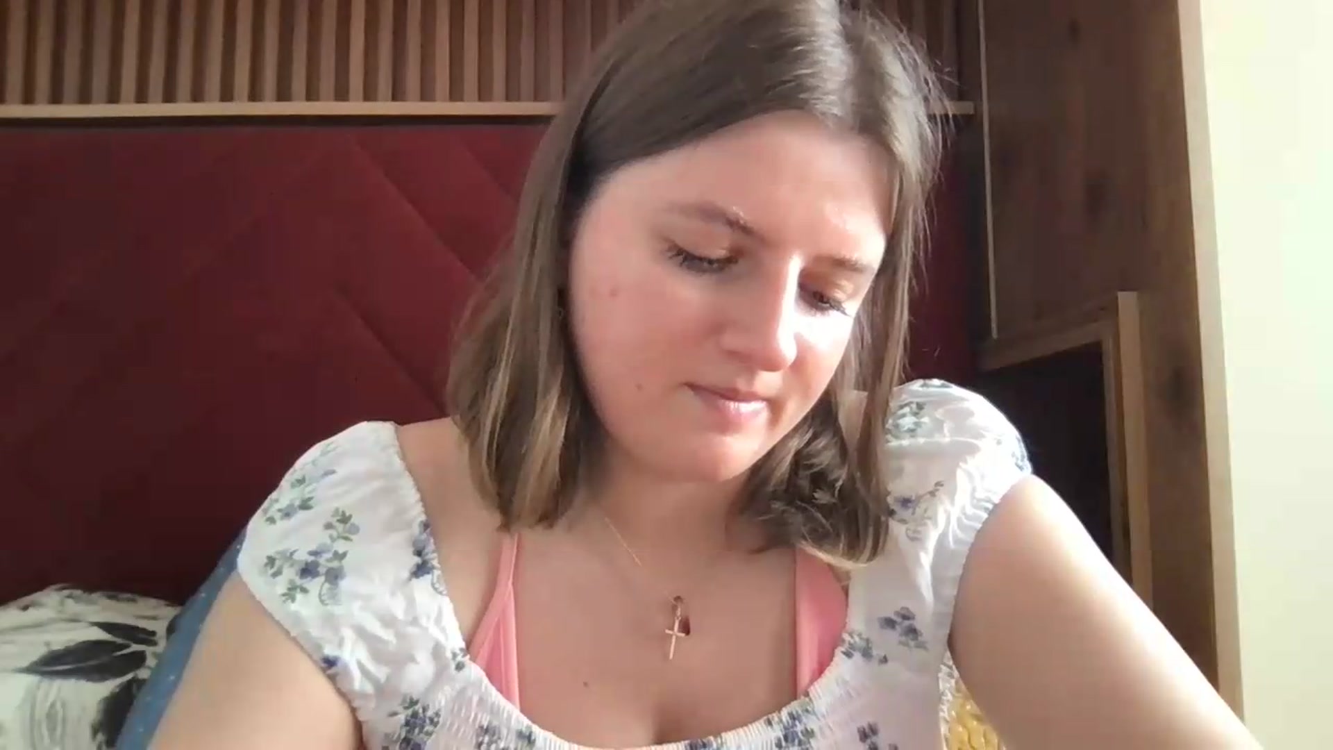 Gallery image thumbnail from MarshaCleave's myfreecams stream on, 06/27/2026, 13:59 image 4 of 20