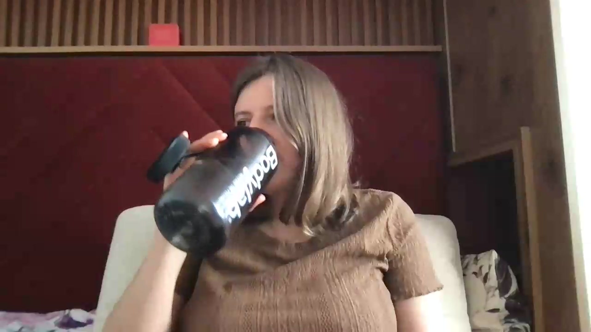 Gallery image thumbnail from MarshaCleave's myfreecams stream on, 07/07/2026, 13:26 image 15 of 20