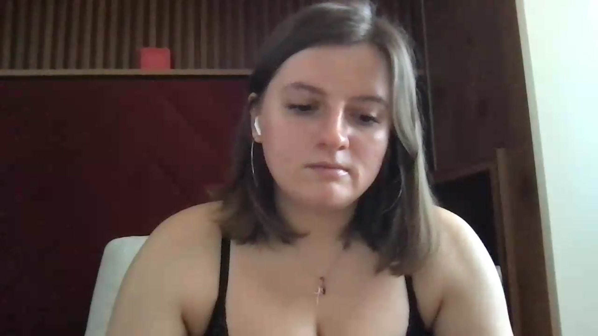 Gallery image thumbnail from MarshaCleave's myfreecams stream on, 07/10/2026, 12:07 image 19 of 20