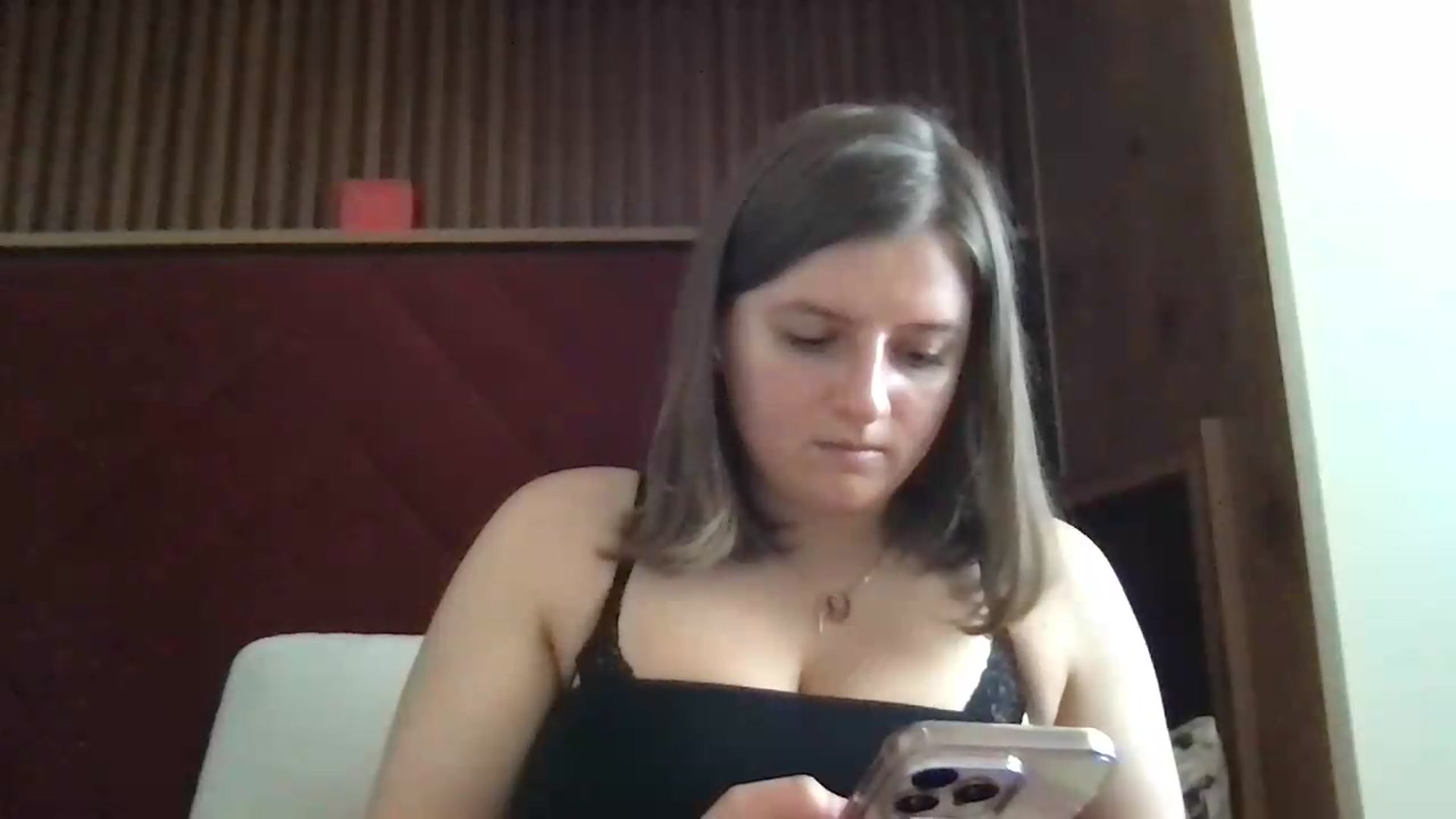 Gallery image thumbnail from MarshaCleave's myfreecams stream on, 07/10/2026, 12:07 image 12 of 20