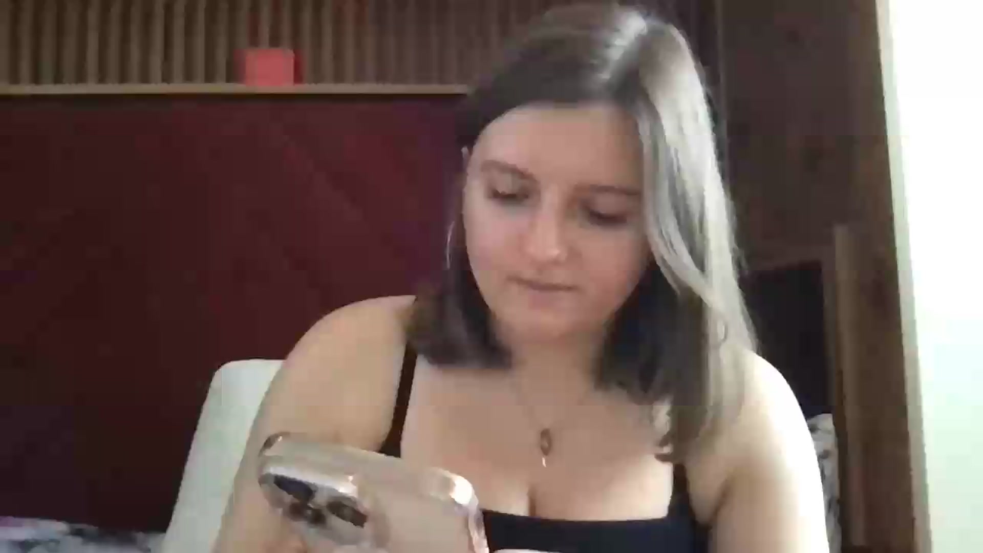 Gallery image thumbnail from MarshaCleave's myfreecams stream on, 07/10/2026, 12:50 image 5 of 20