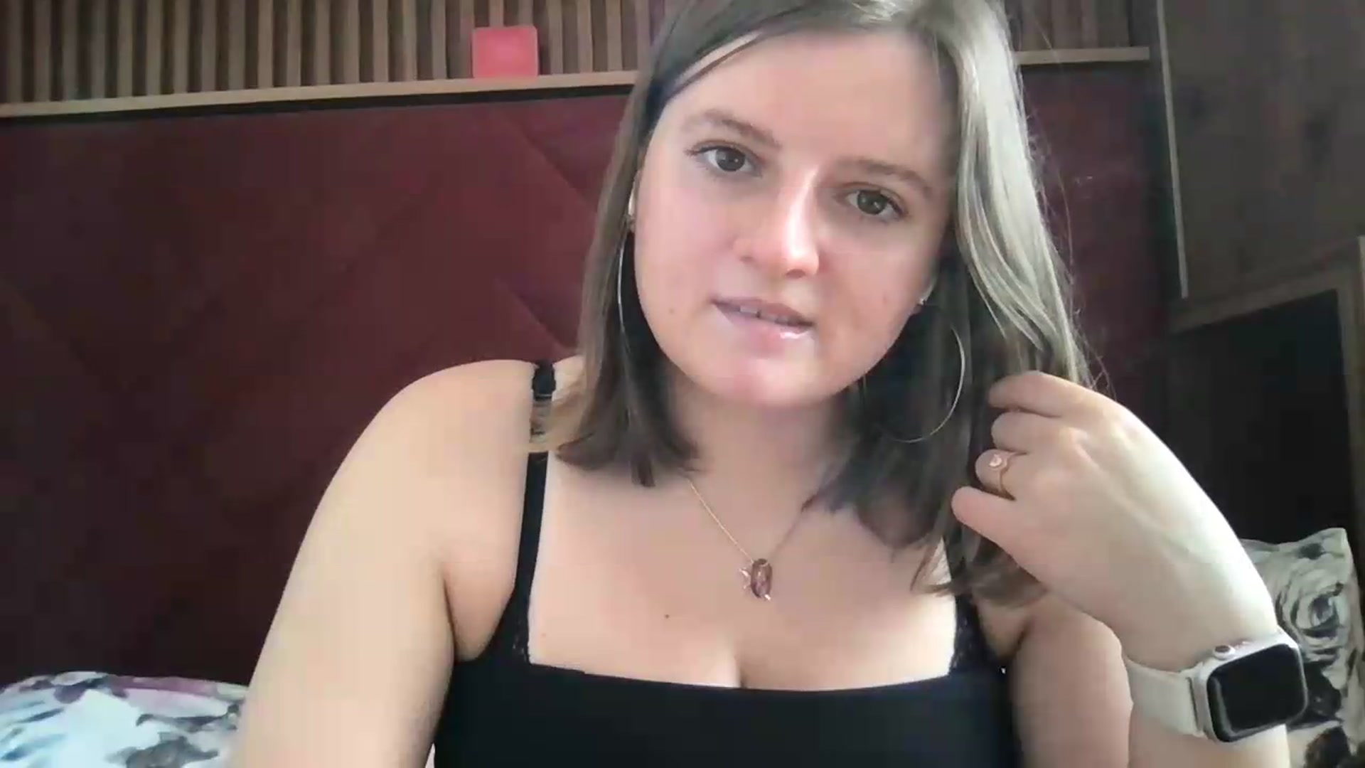 Gallery image thumbnail from MarshaCleave's myfreecams stream on, 07/10/2026, 16:12 image 18 of 20
