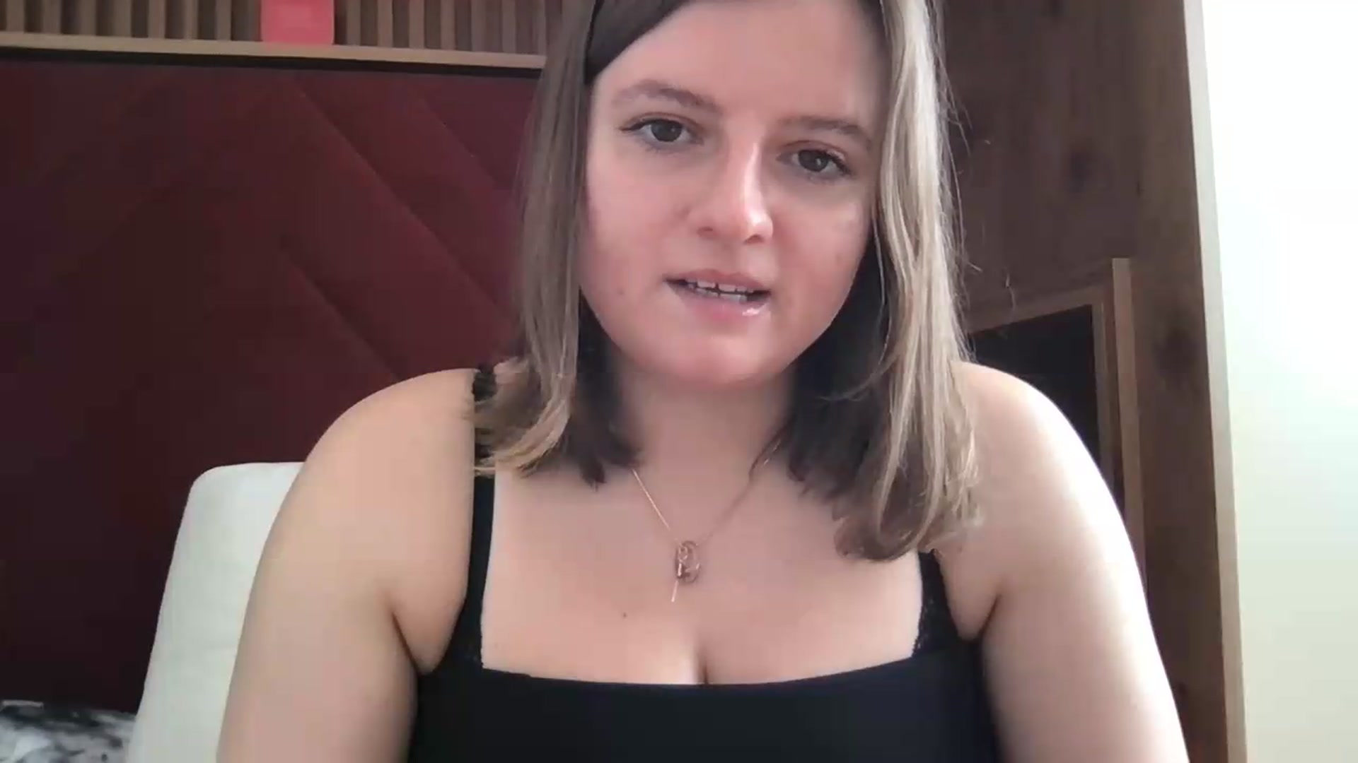 Gallery image thumbnail from MarshaCleave's myfreecams stream on, 07/10/2026, 16:12 image 15 of 20