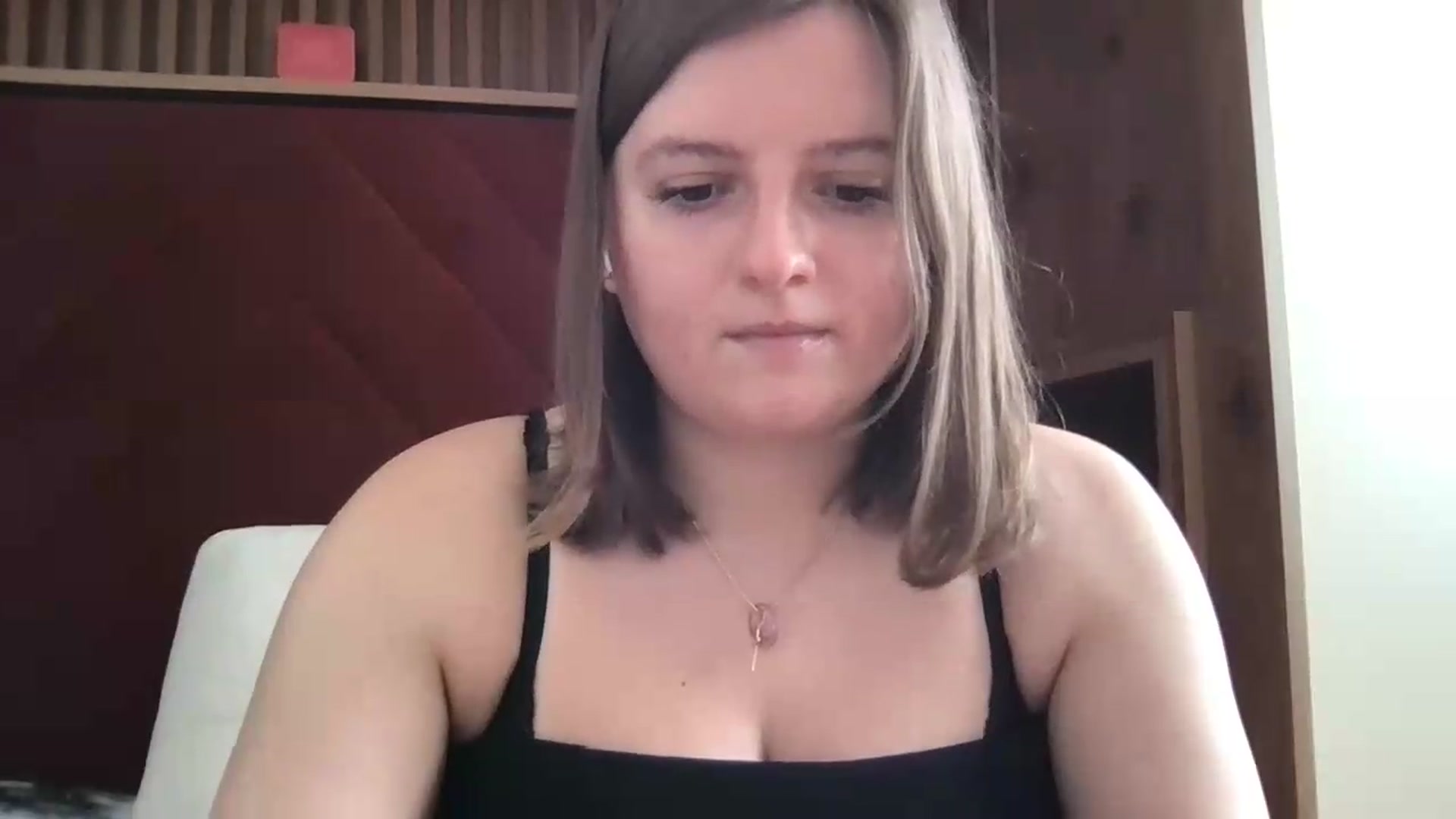 Gallery image thumbnail from MarshaCleave's myfreecams stream on, 07/10/2026, 16:12 image 16 of 20