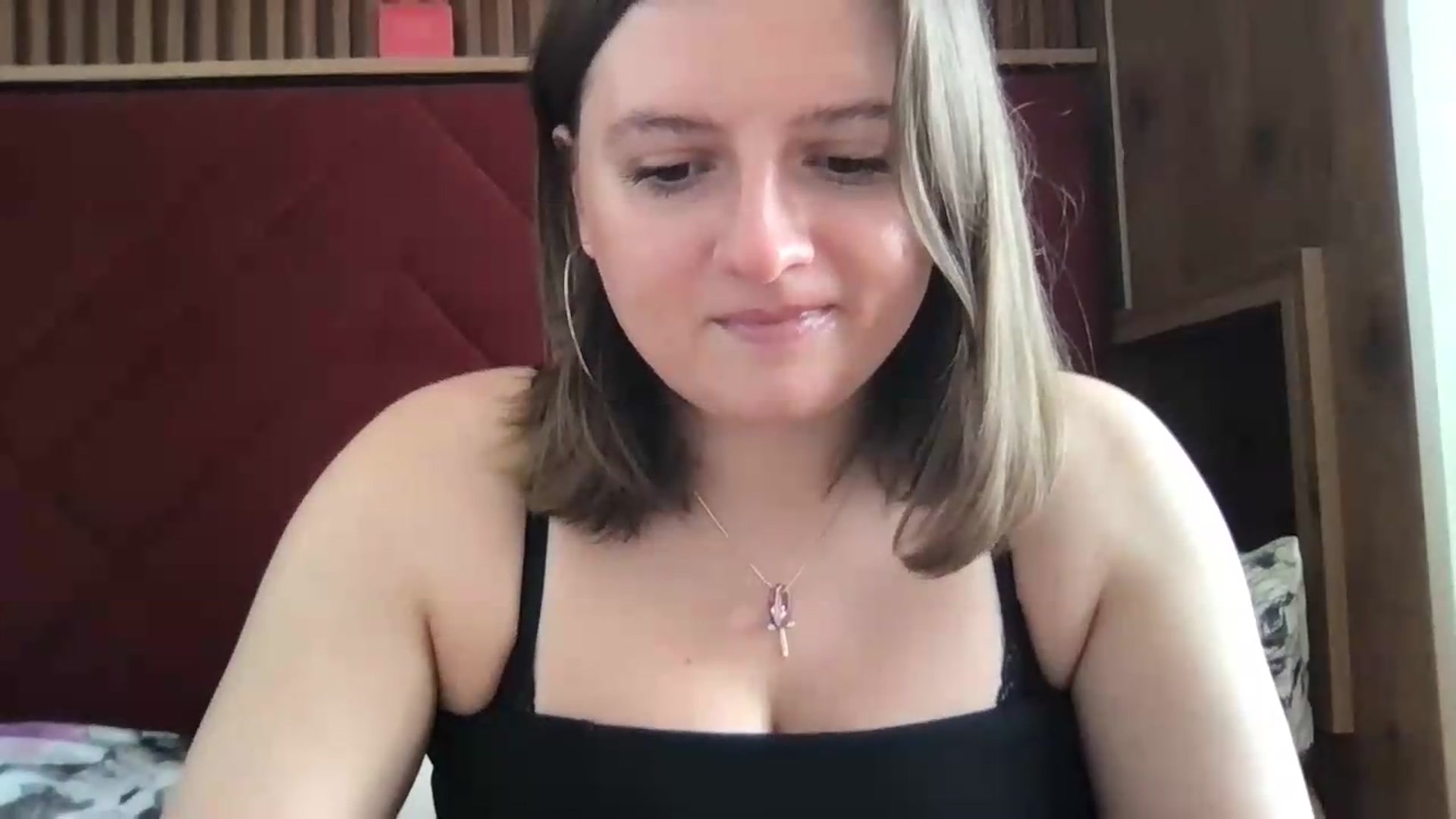 Gallery image thumbnail from MarshaCleave's myfreecams stream on, 07/10/2026, 16:12 image 5 of 20