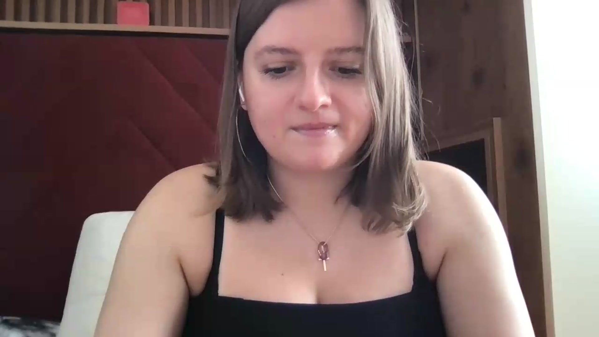 Gallery image thumbnail from MarshaCleave's myfreecams stream on, 07/10/2026, 16:12 image 14 of 20