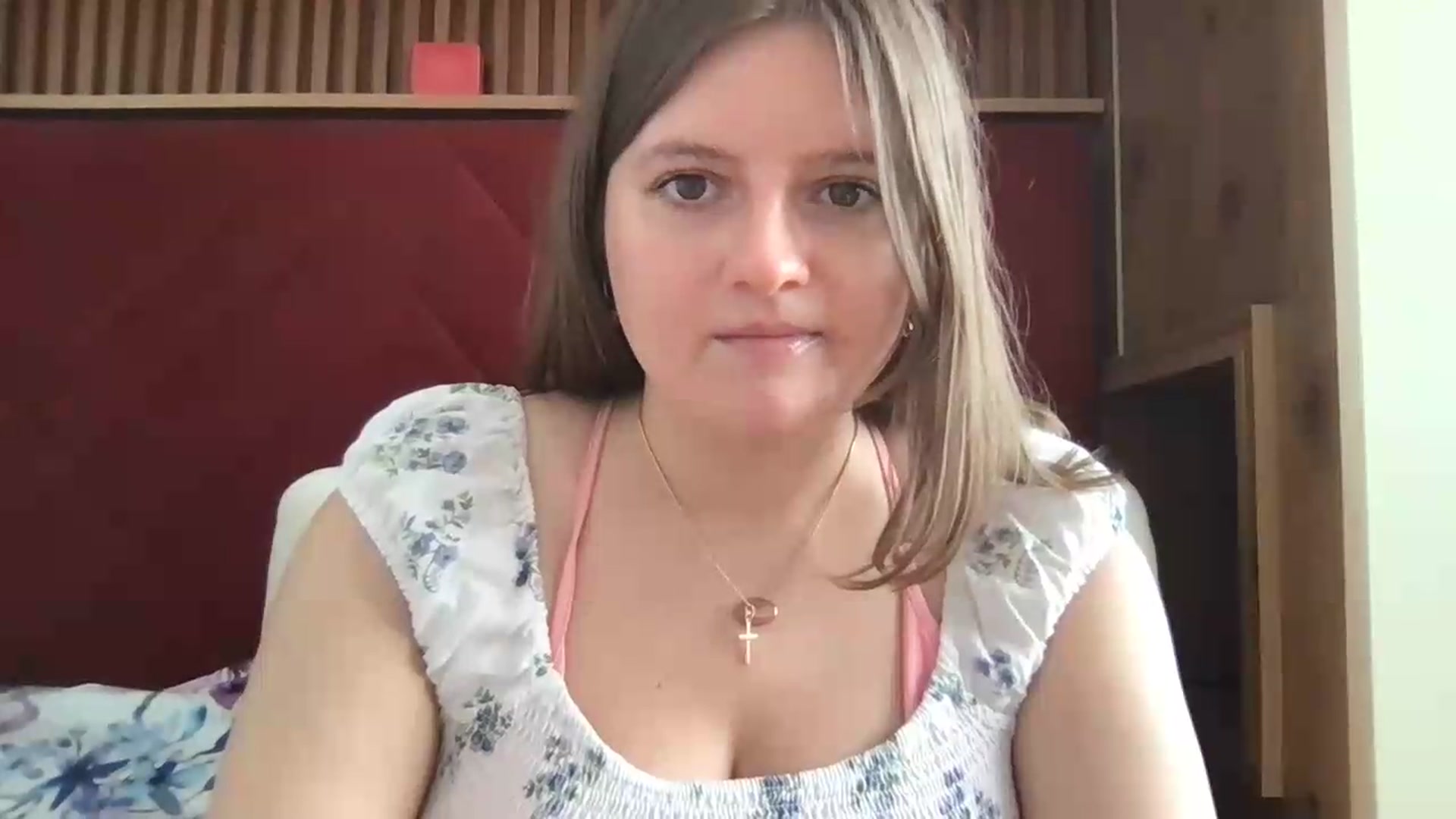 Gallery image thumbnail from MarshaCleave's myfreecams stream on, 07/11/2026, 16:06 image 6 of 20