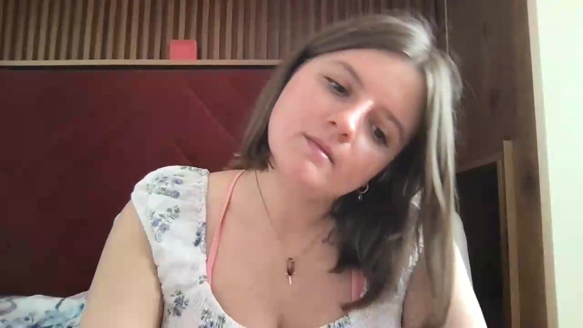 Gallery image thumbnail from MarshaCleave's myfreecams stream on, 07/11/2026, 16:06 image 10 of 20