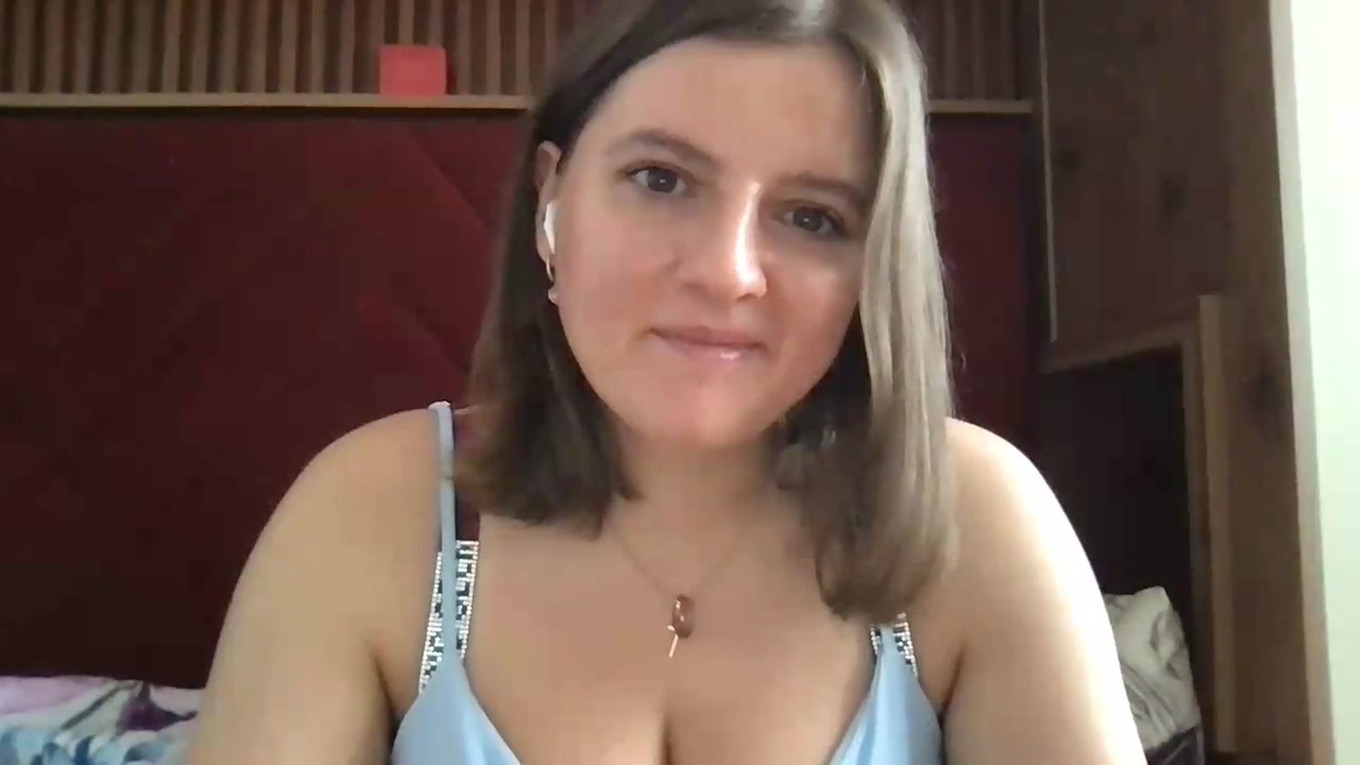 Gallery image thumbnail from MarshaCleave's myfreecams stream on, 07/15/2026, 12:54 image 18 of 20