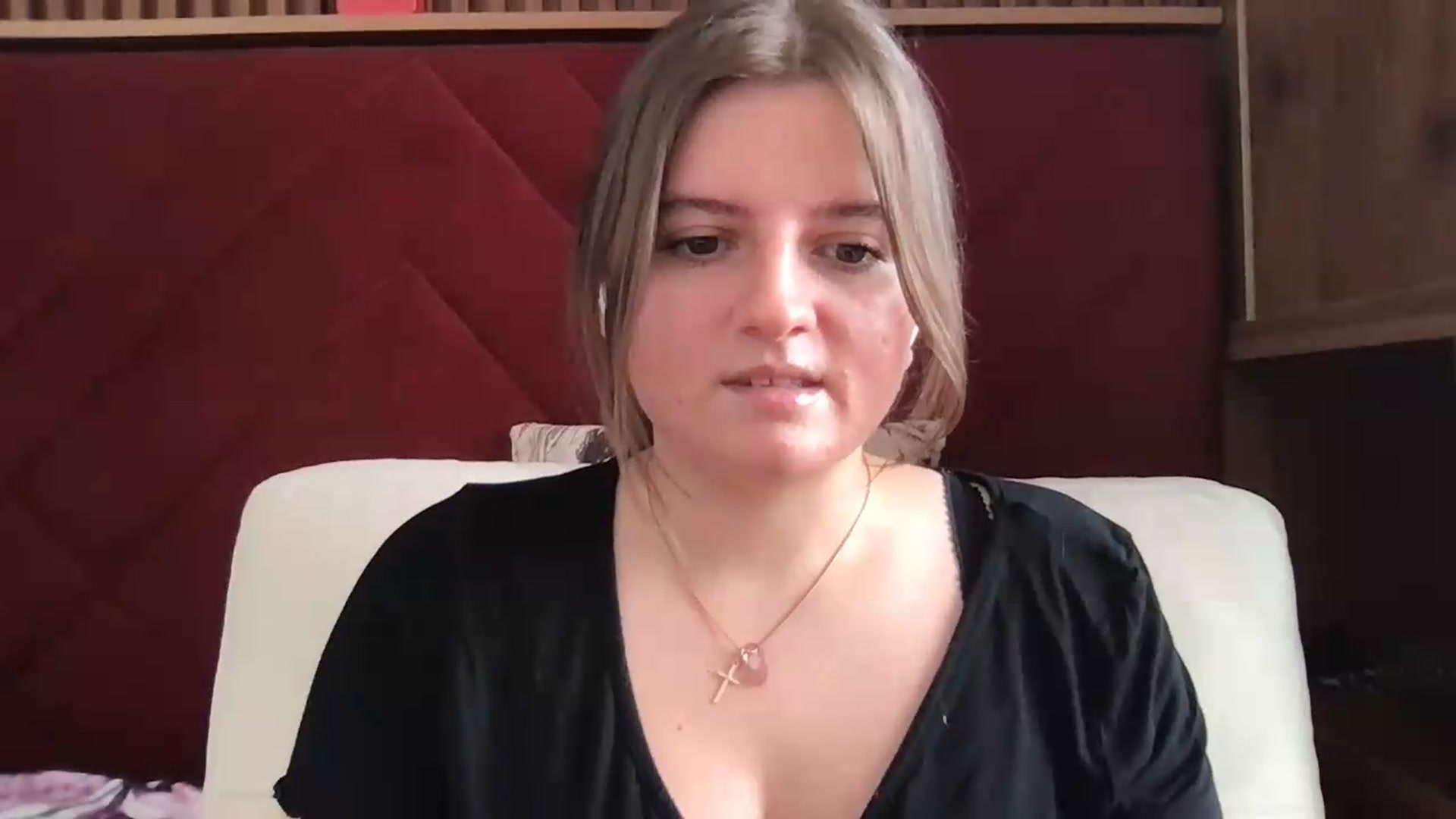 Gallery image thumbnail from MarshaCleave's myfreecams stream on, 07/27/2026, 16:08 image 17 of 20